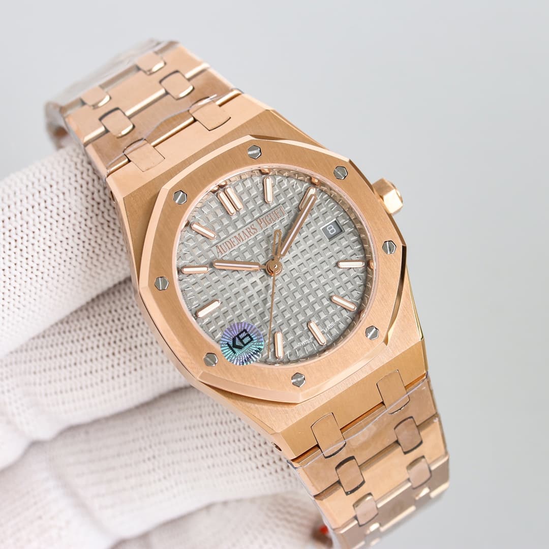 Audemars Piguet Royal Oak Wrist Watch TOP