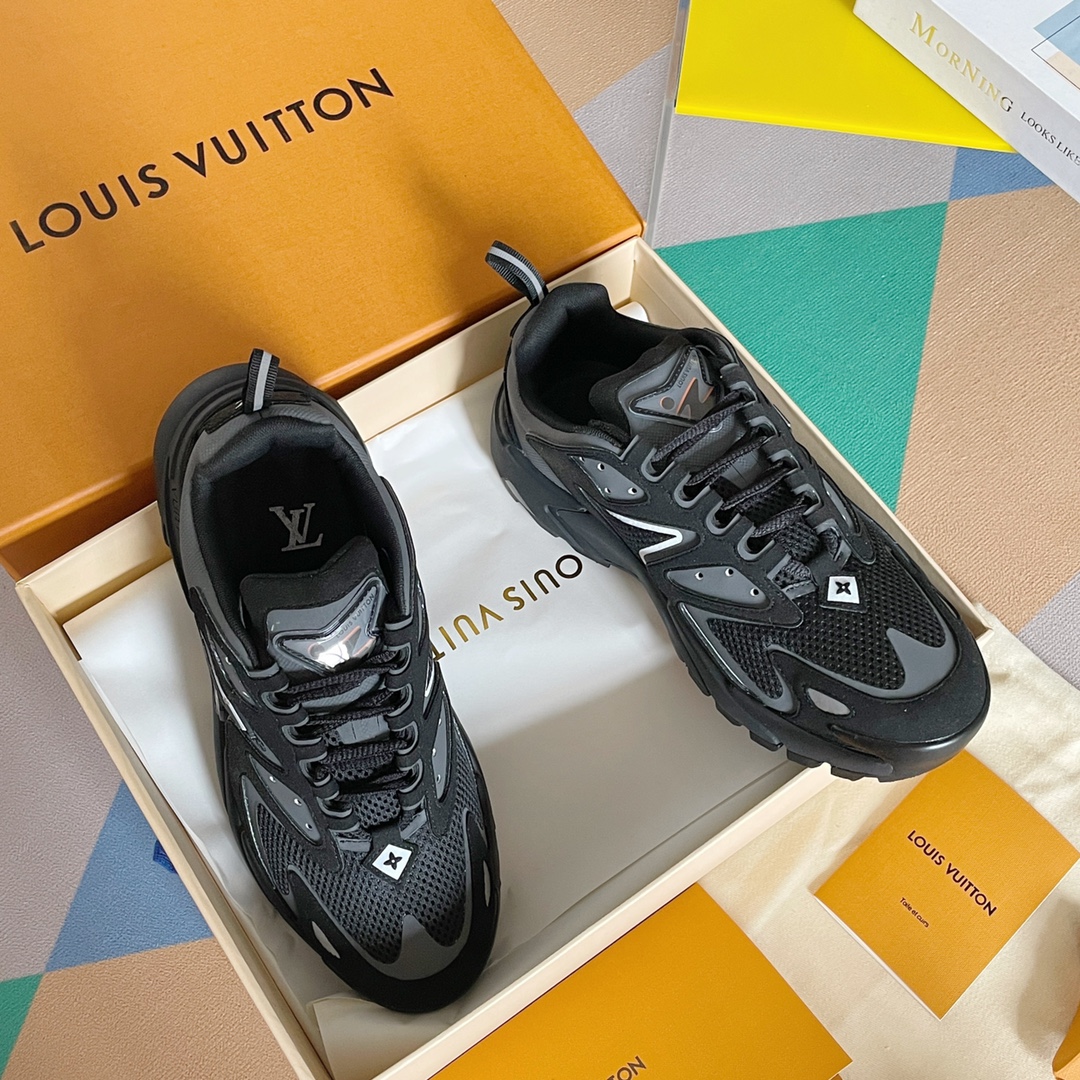 Louis Vuitton LV Runner Tatic Sneaker Size 40-46