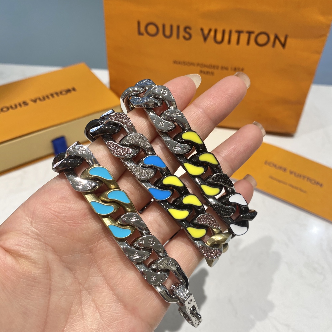 Louis Vuitton Necklace