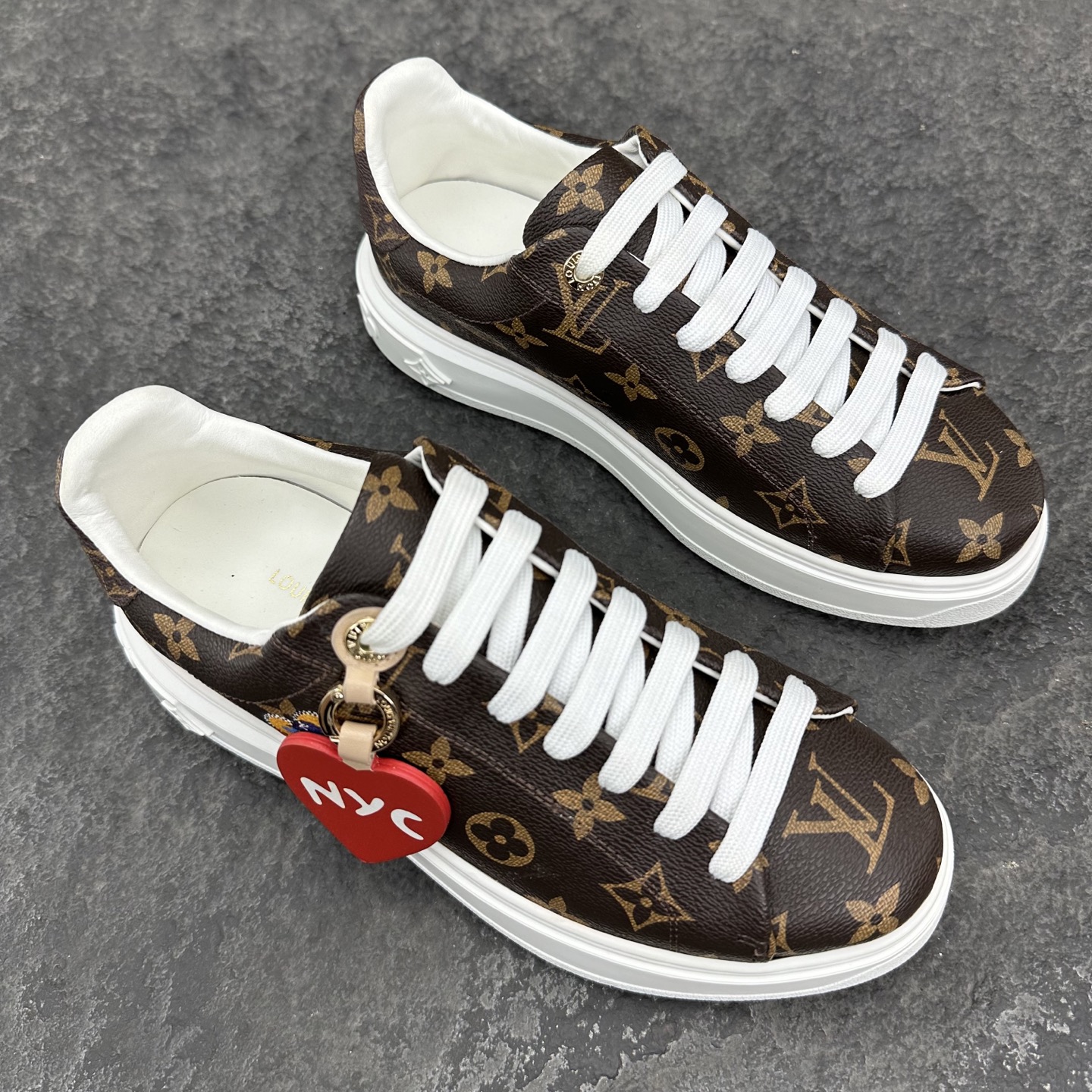 Louis Vuitton Time Out Sneaker Size 36-46