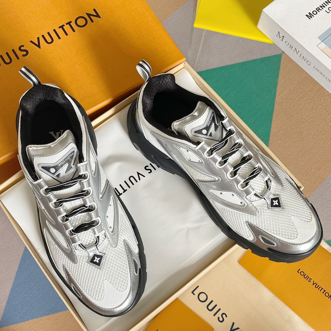 Louis Vuitton LV Runner Tatic Sneaker Size 40-46