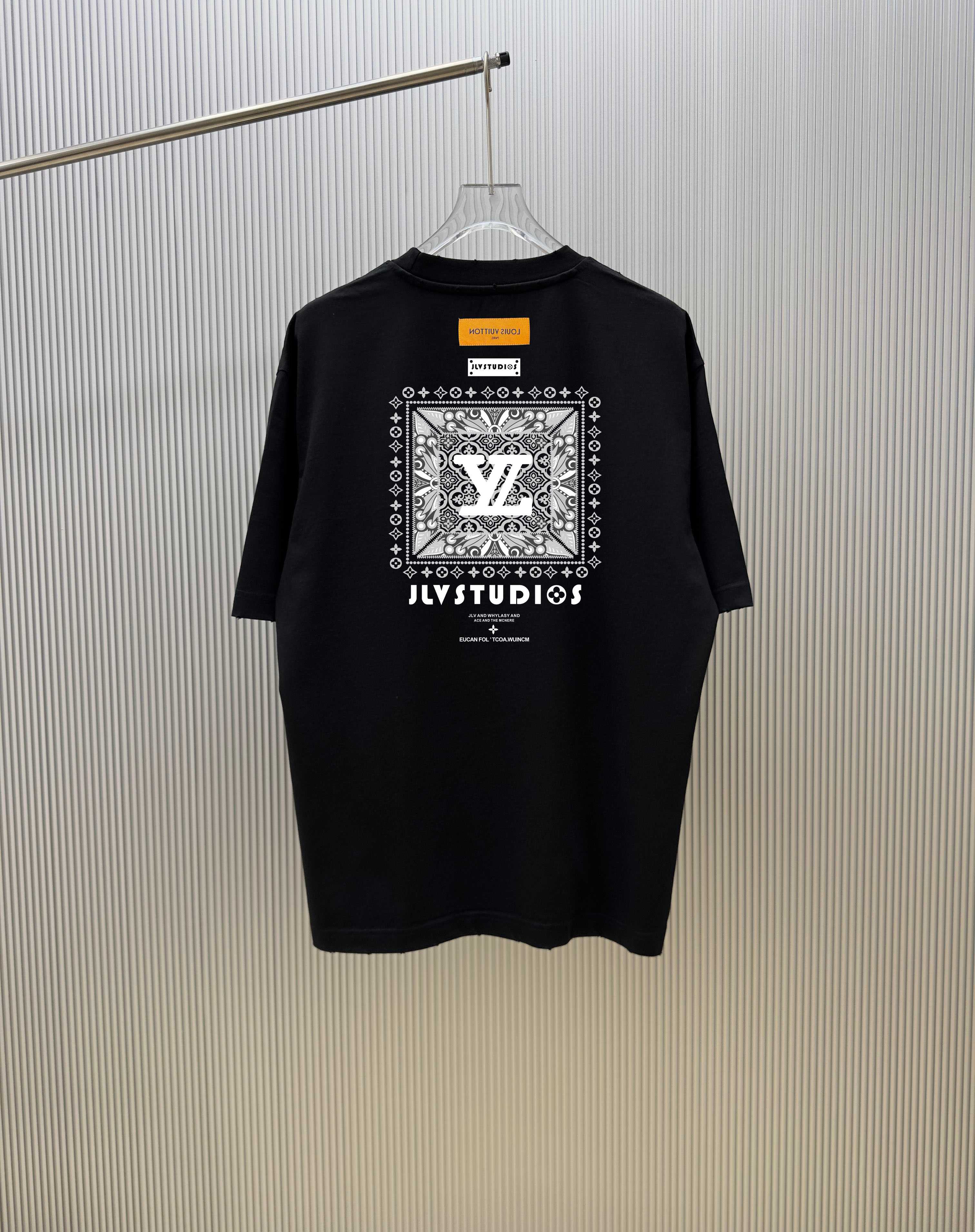 Louis Vuitton    2026ss New T Shirt Size M-XXXXL