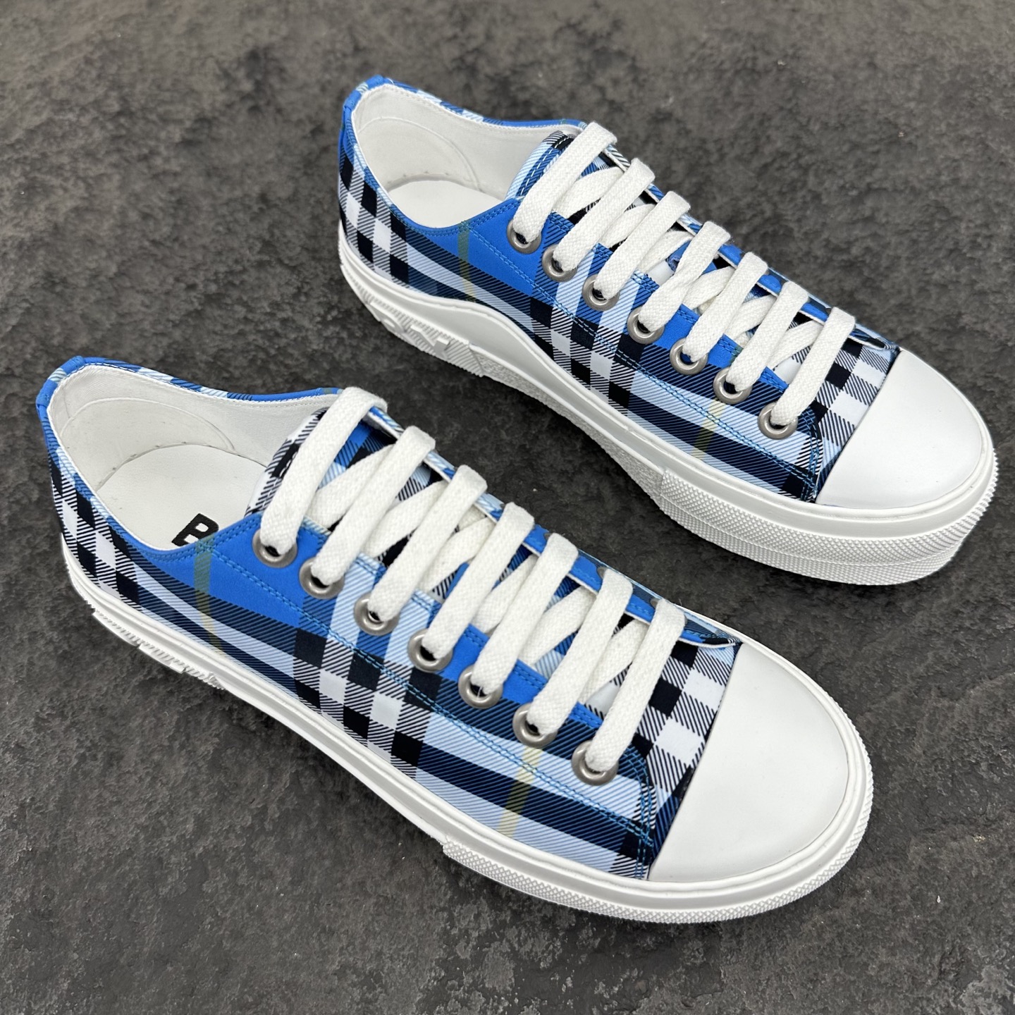 Burberry Sneaker Size 36-45