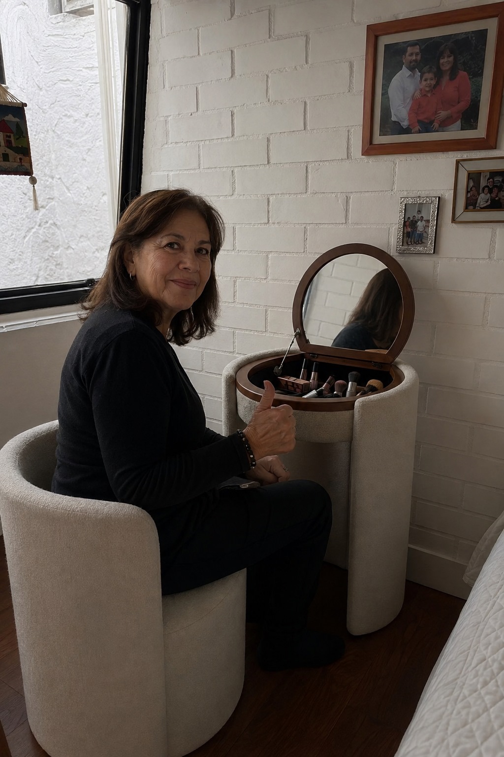 Cliente junto al tocador Nébula