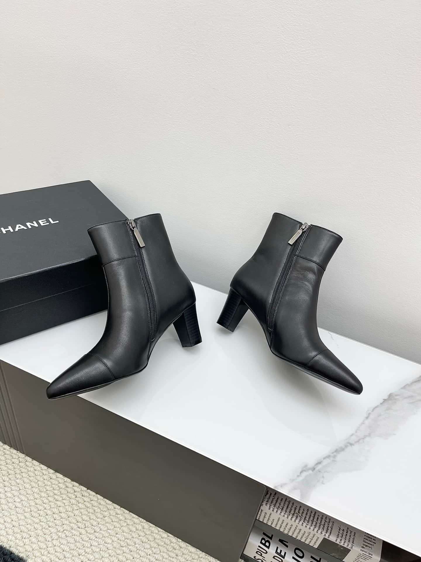 Chanel Women's boots shoes