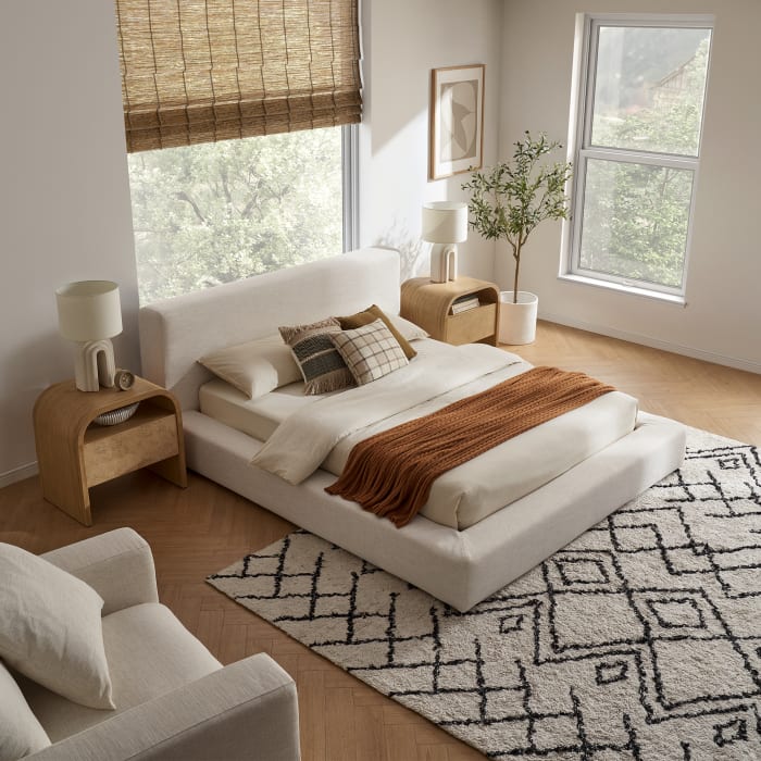 NÓVORA CASA Tapizado cama disponible en queen & king tamaños
