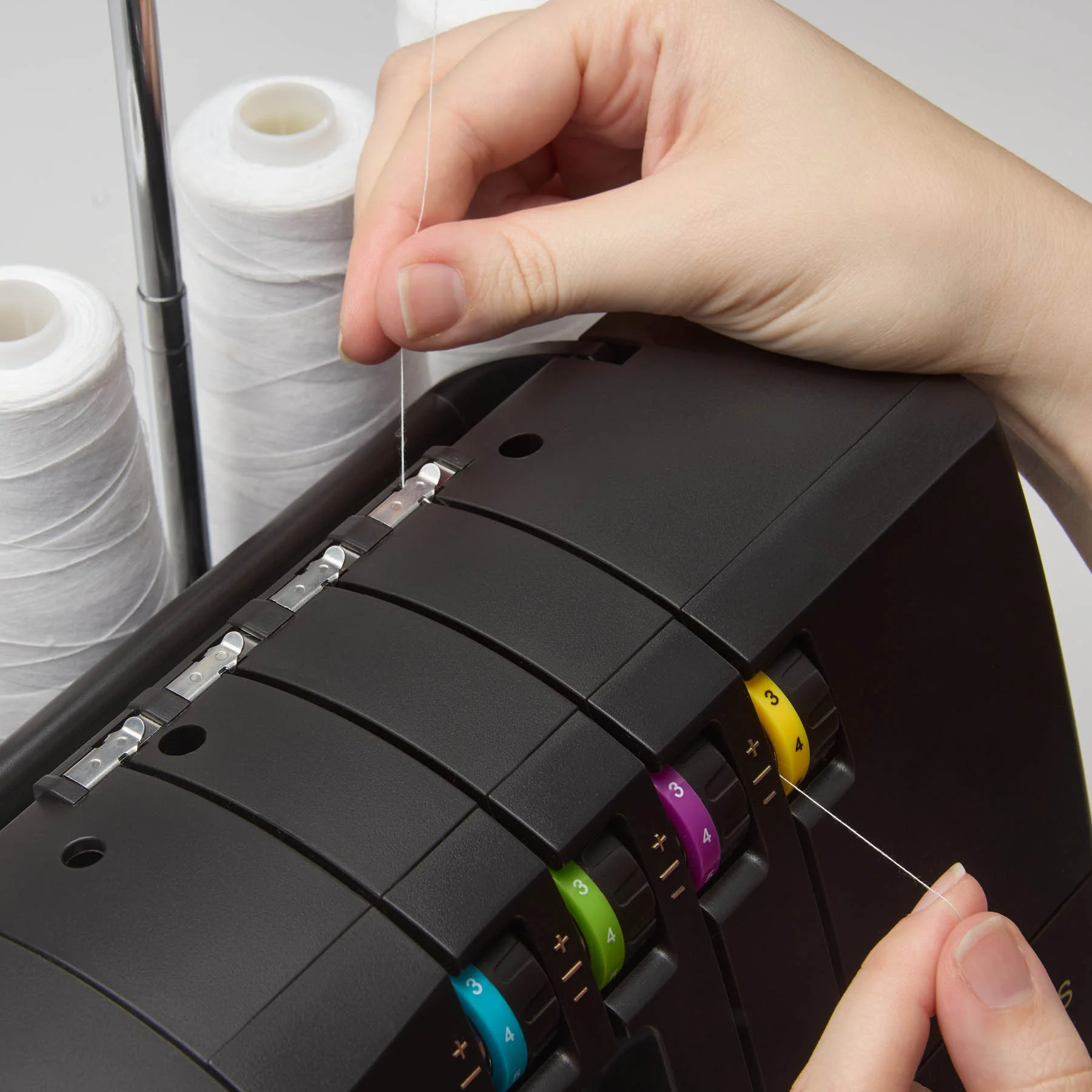 SINGER® HD0500S Classic Black Serger