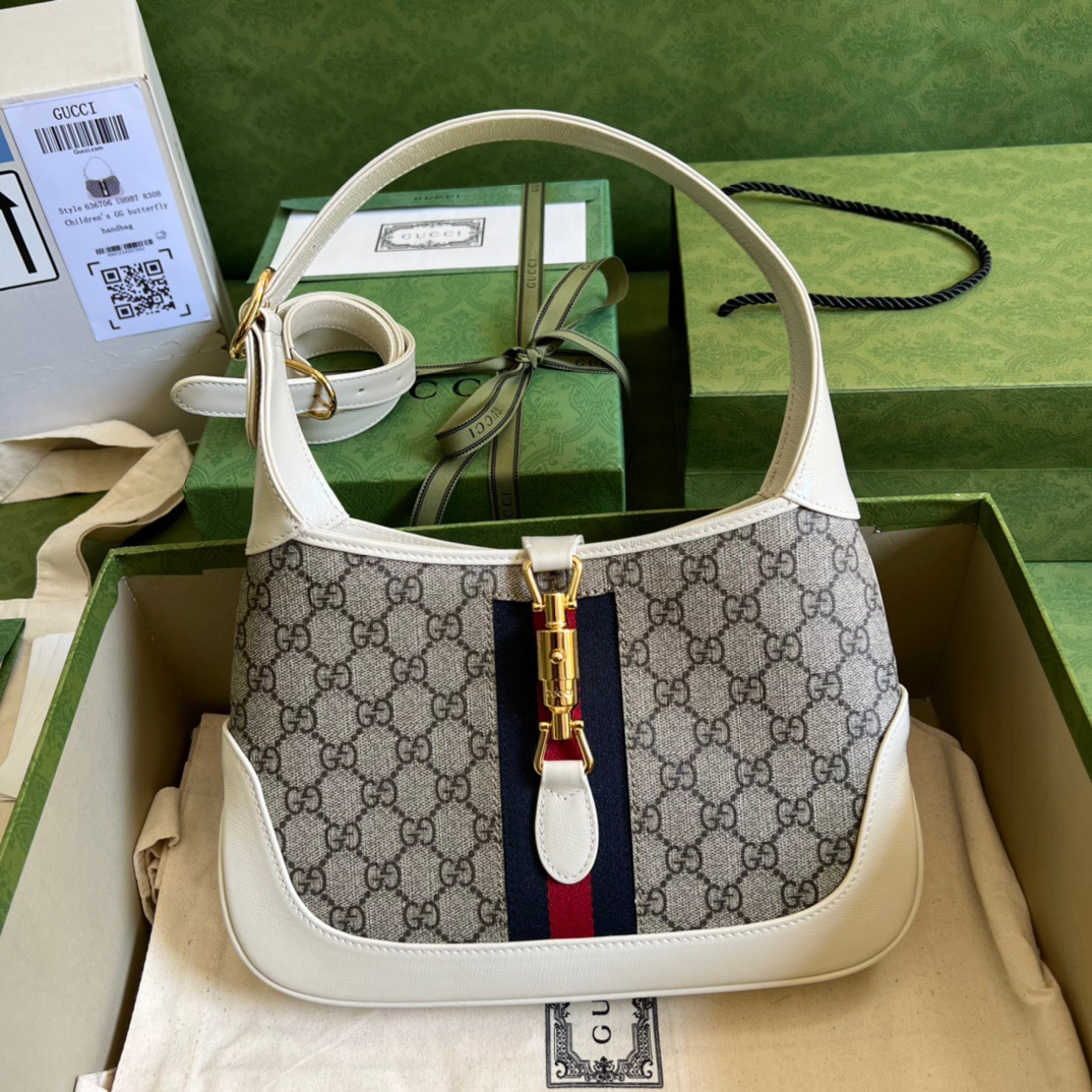 Gucci GG Horsebit 1961 Women Shoulder Bags 2-Size