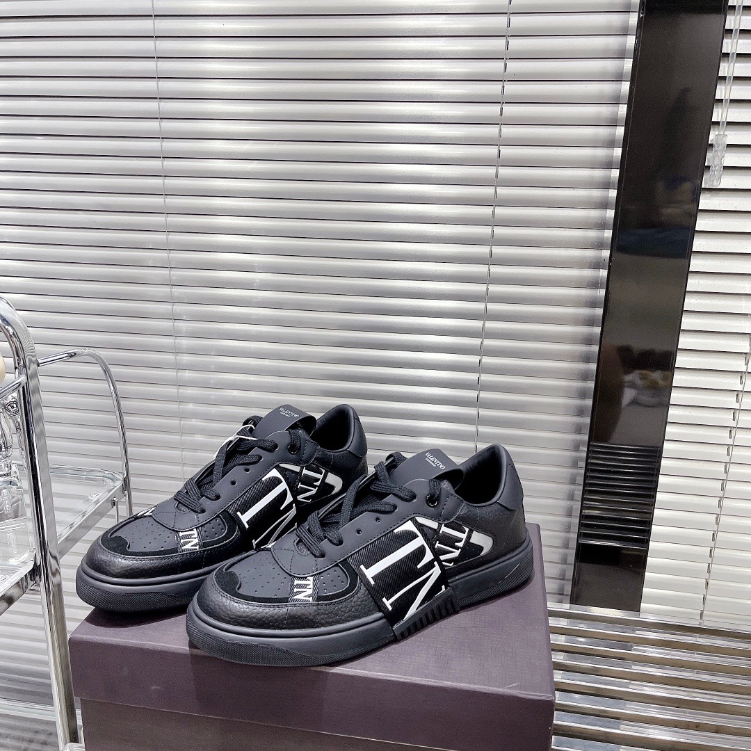 Valentino VL7N Low-Top Sneaker Size 36-45   6-Color