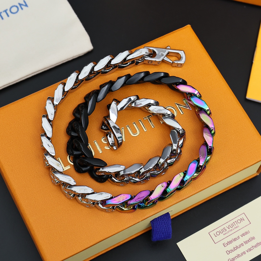 Louis Vuitton Necklace