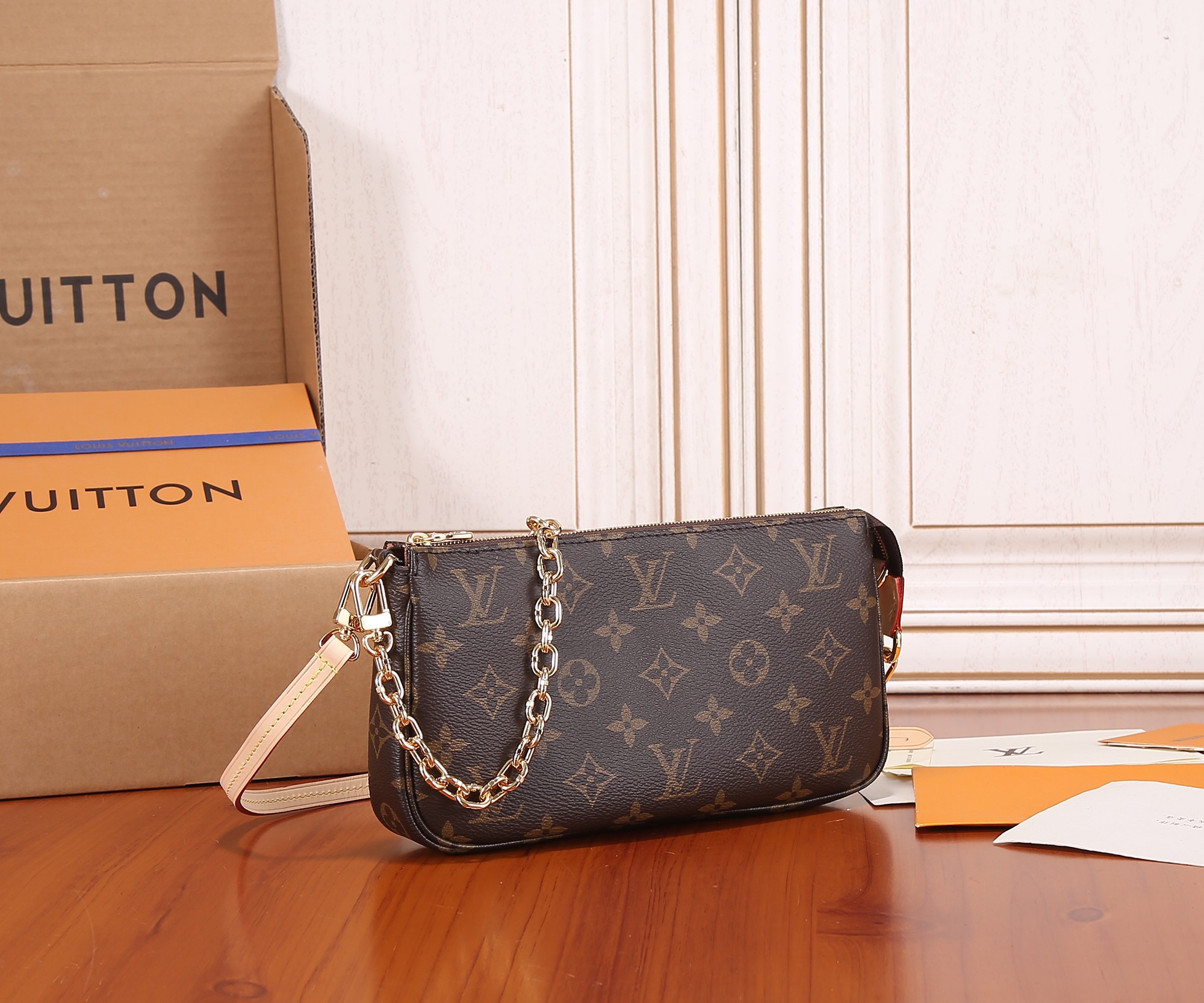 Louis Vuitton M82766 Pochette Accessoires Women Bags Size 23.5*13.5*4cm