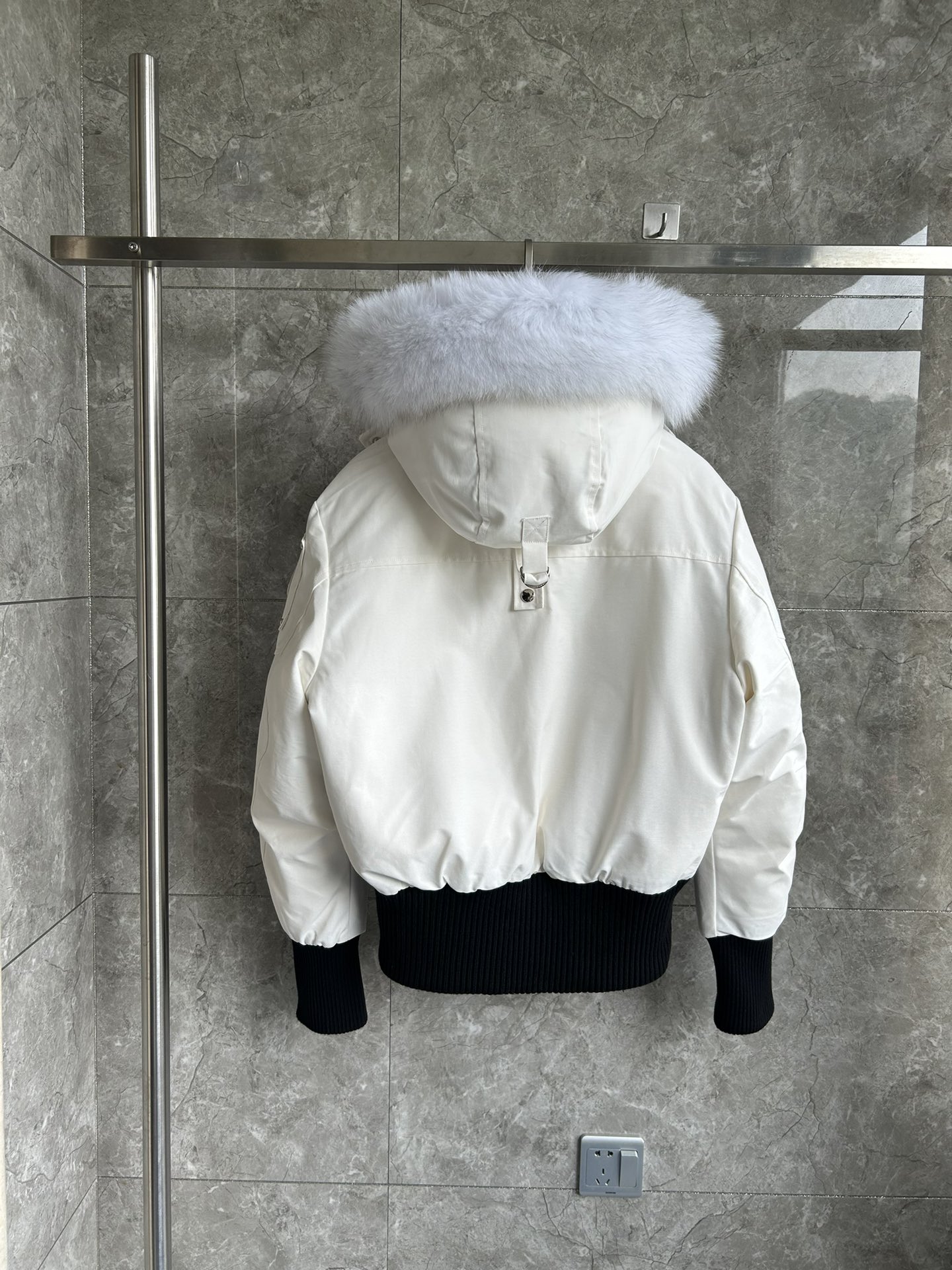 Moose Knuckles 03 Women Winter Jacket Size XS-XL