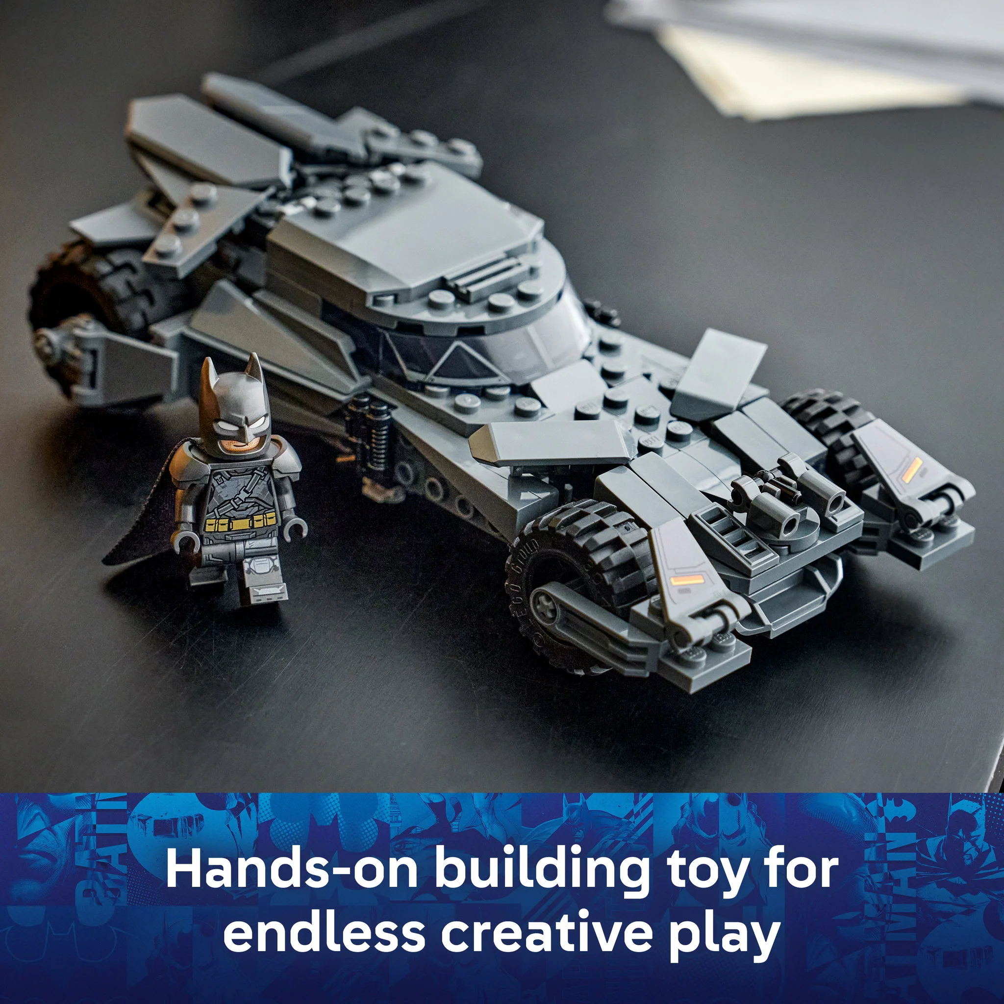 LEGO 76331 Super Heroes Batman vs Superman Batmobile