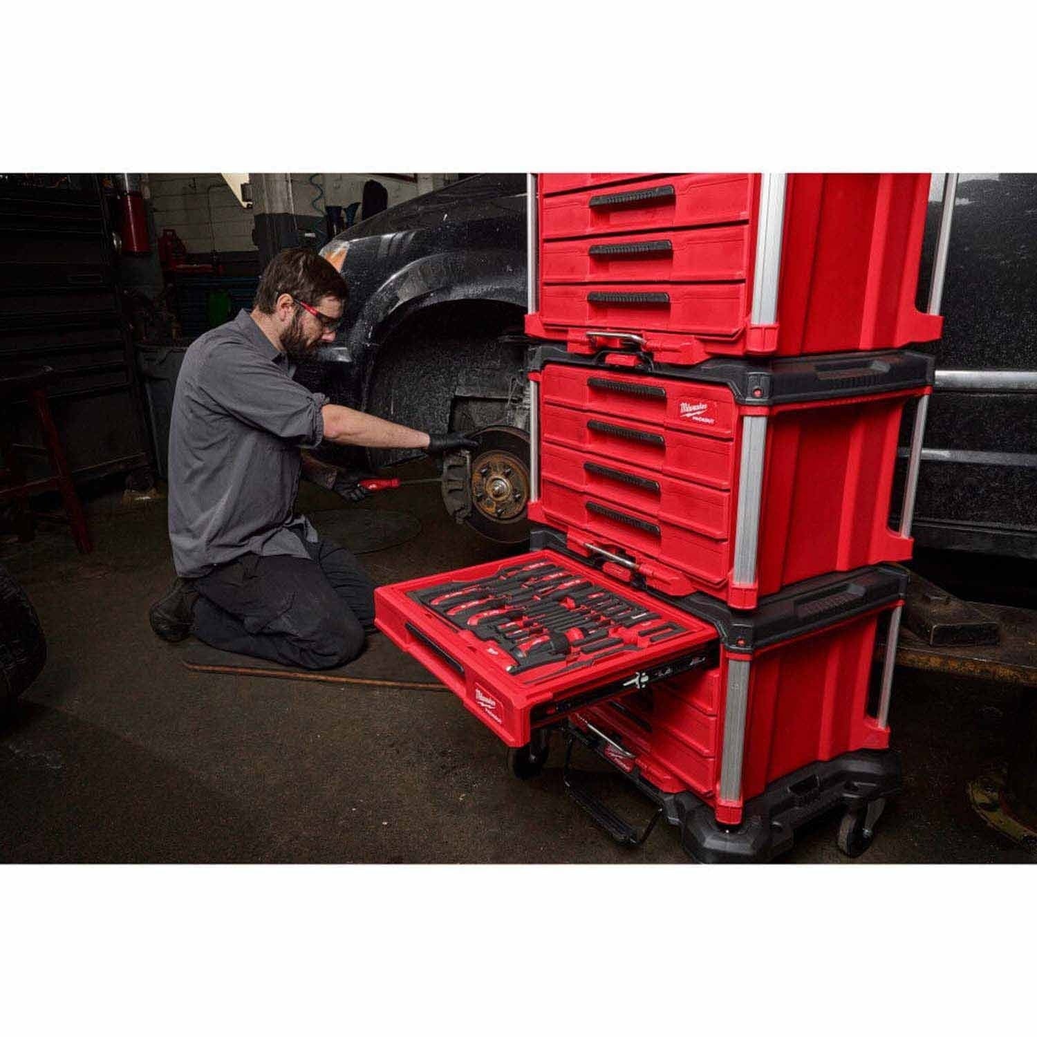 Milwaukee 48-22-9493 64pc. Hand Tool Set with PACKOUT 4 Drawer Tool Box