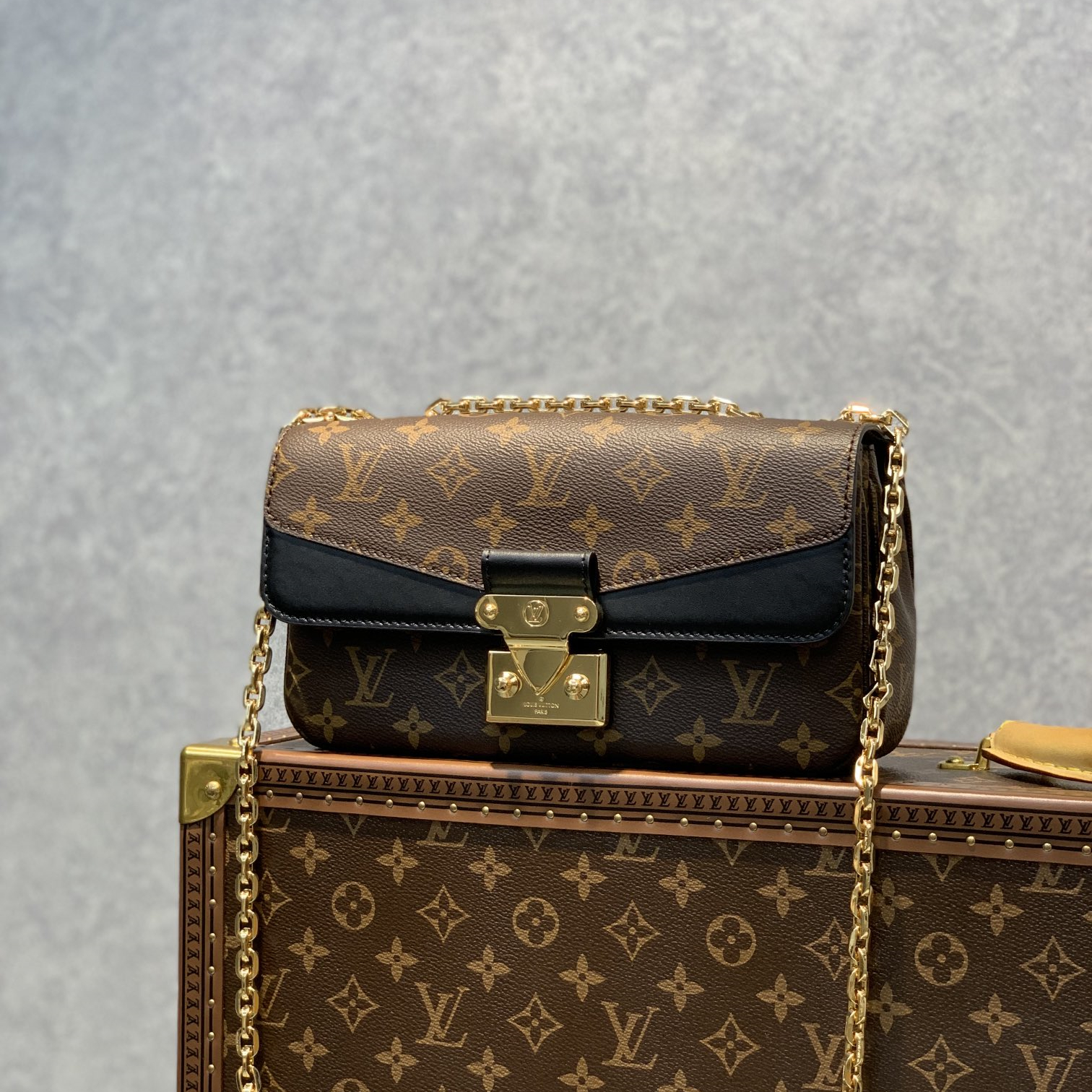 Louis Vuitton M46126 Marceau Women Bags Size 24.5*15*6.5cm