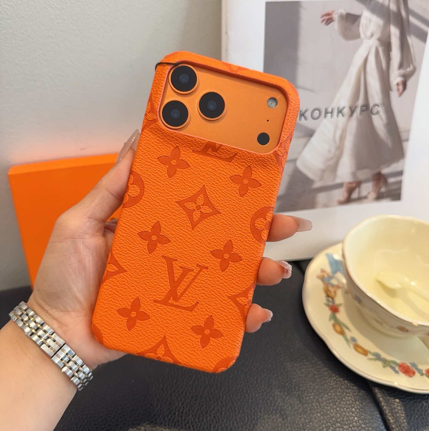 Louis Vuitton Phone Case iPhone 13 - 17