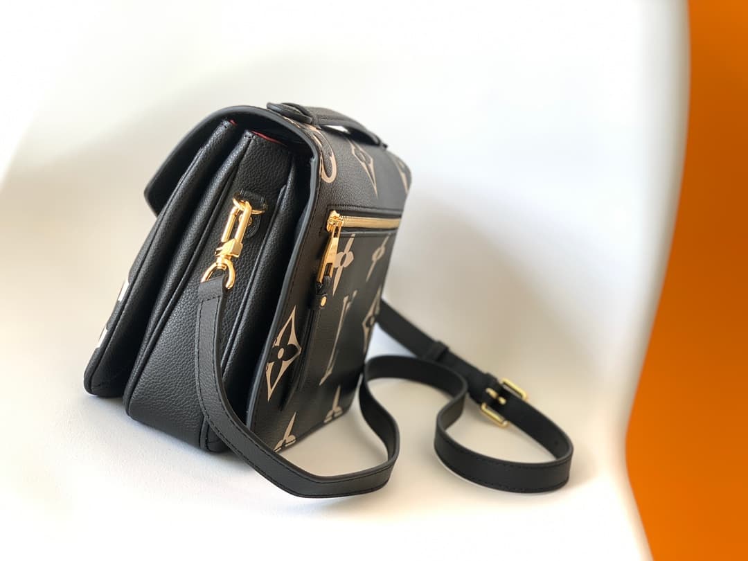 Louis Vuitton Pochette Métis Bicolor Monogram Empreinte Leather M45773 High