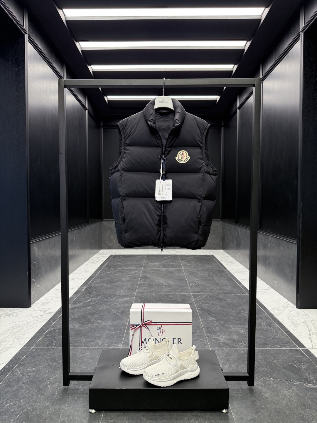 Moncler Unisex Vest Size S-3XL
