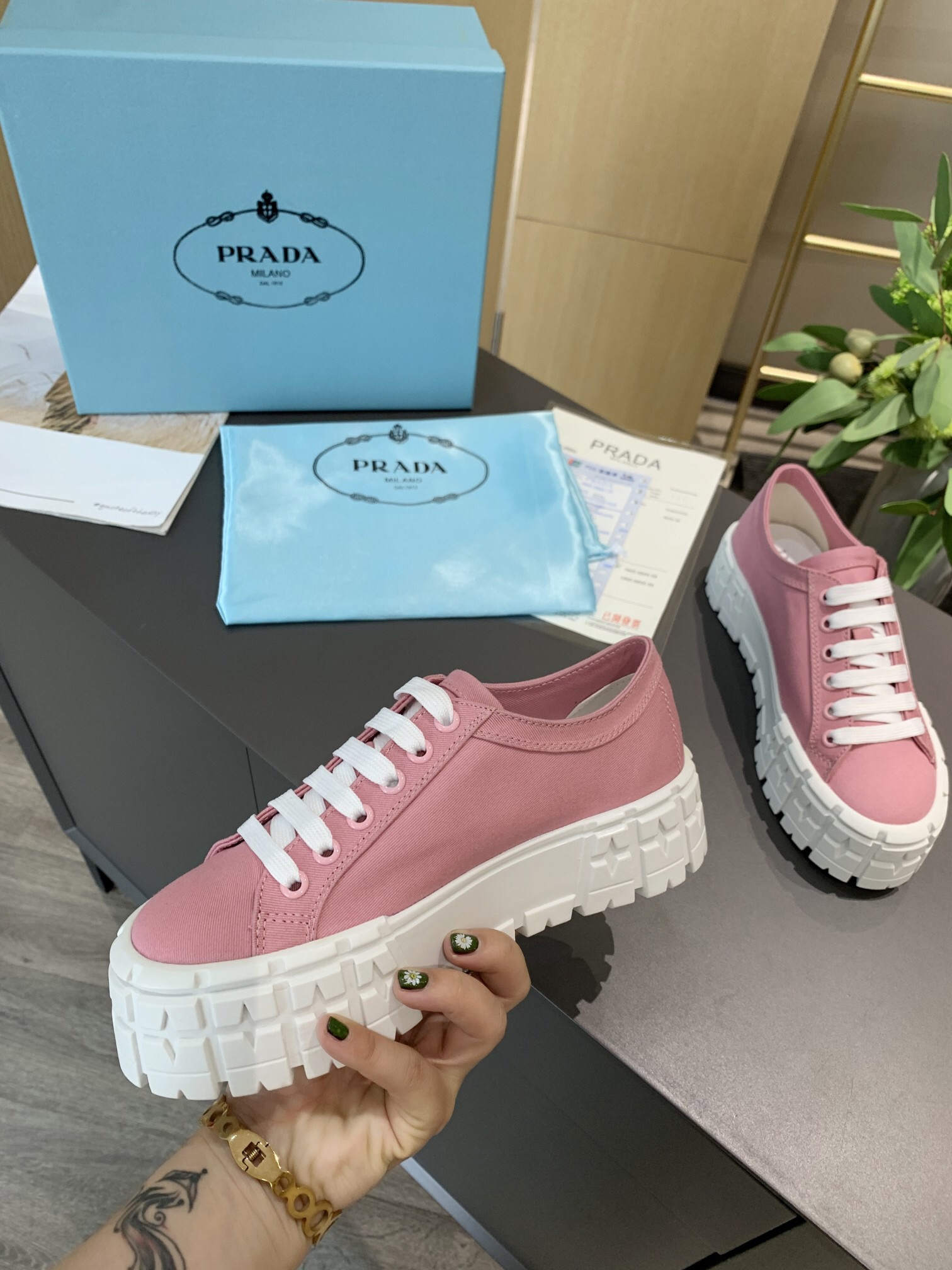 Prada 2024 New Double Wheel Re-Nylon gabardine Sneaker Size 36-41