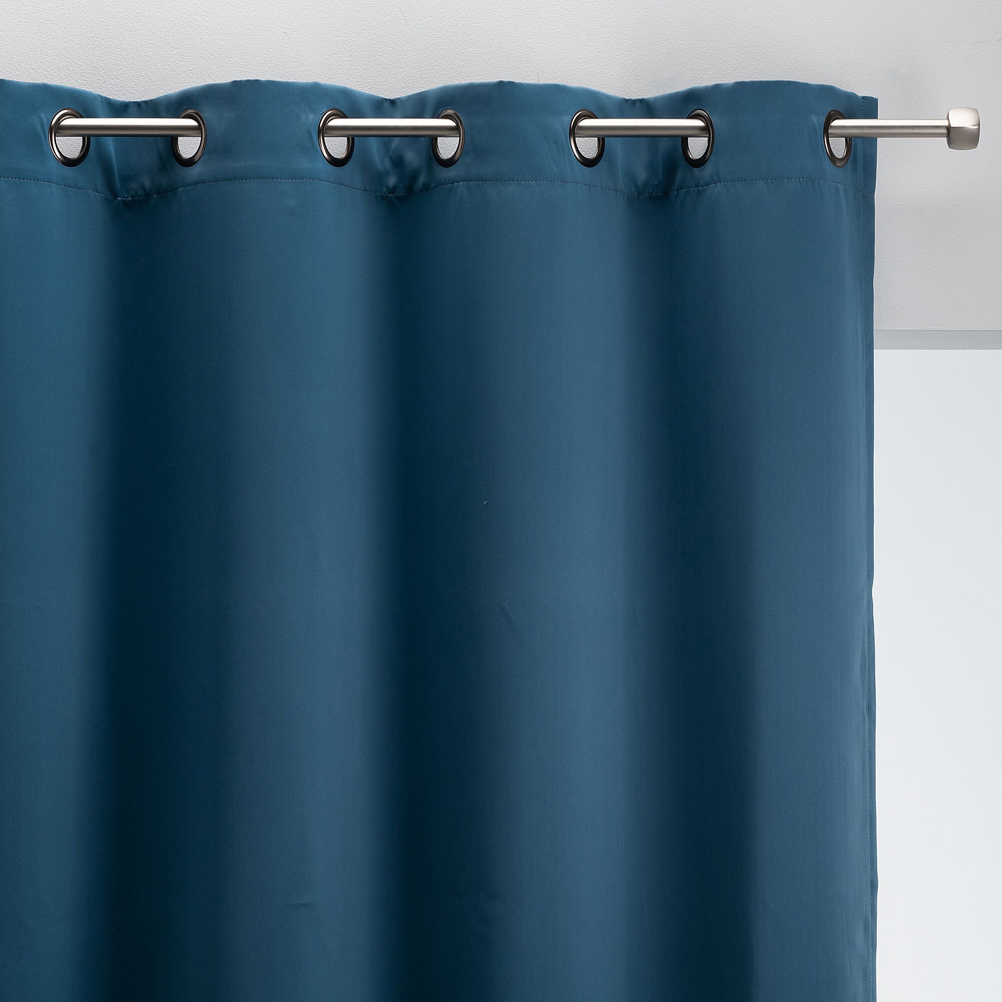 GORDES - Rideau à œillets en polyester 140x250cm - bleu figuerolles