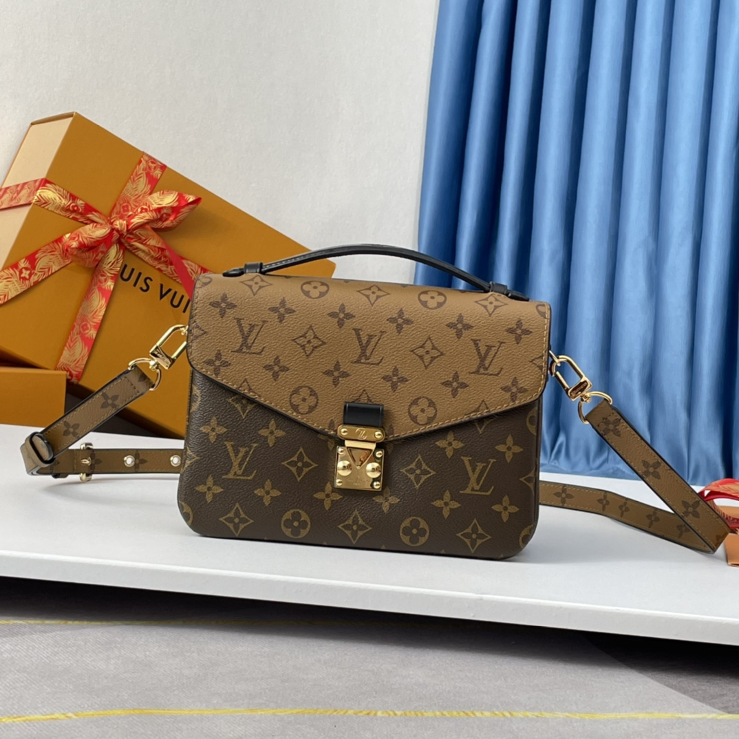 Louis Vuitton M44875 M44876 Pochette Métis Women Shoulder Bags Size 25*19*7cm