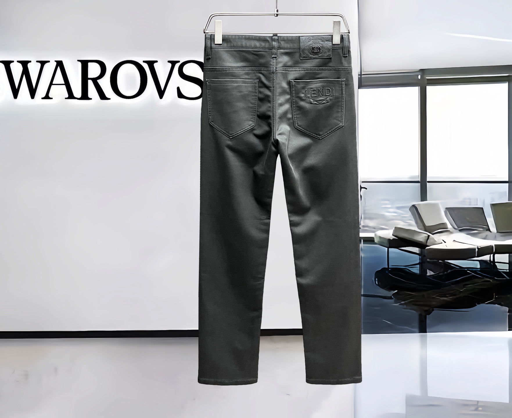 Fendi New Men Jeans Size 28-38