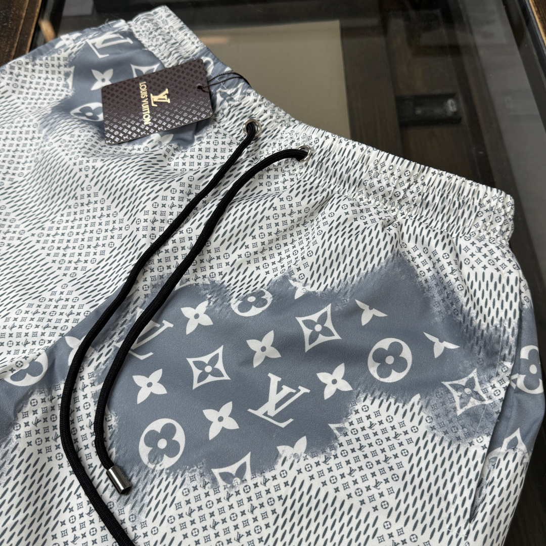 Louis Vuitton Beach Shorts Size M-XXXL