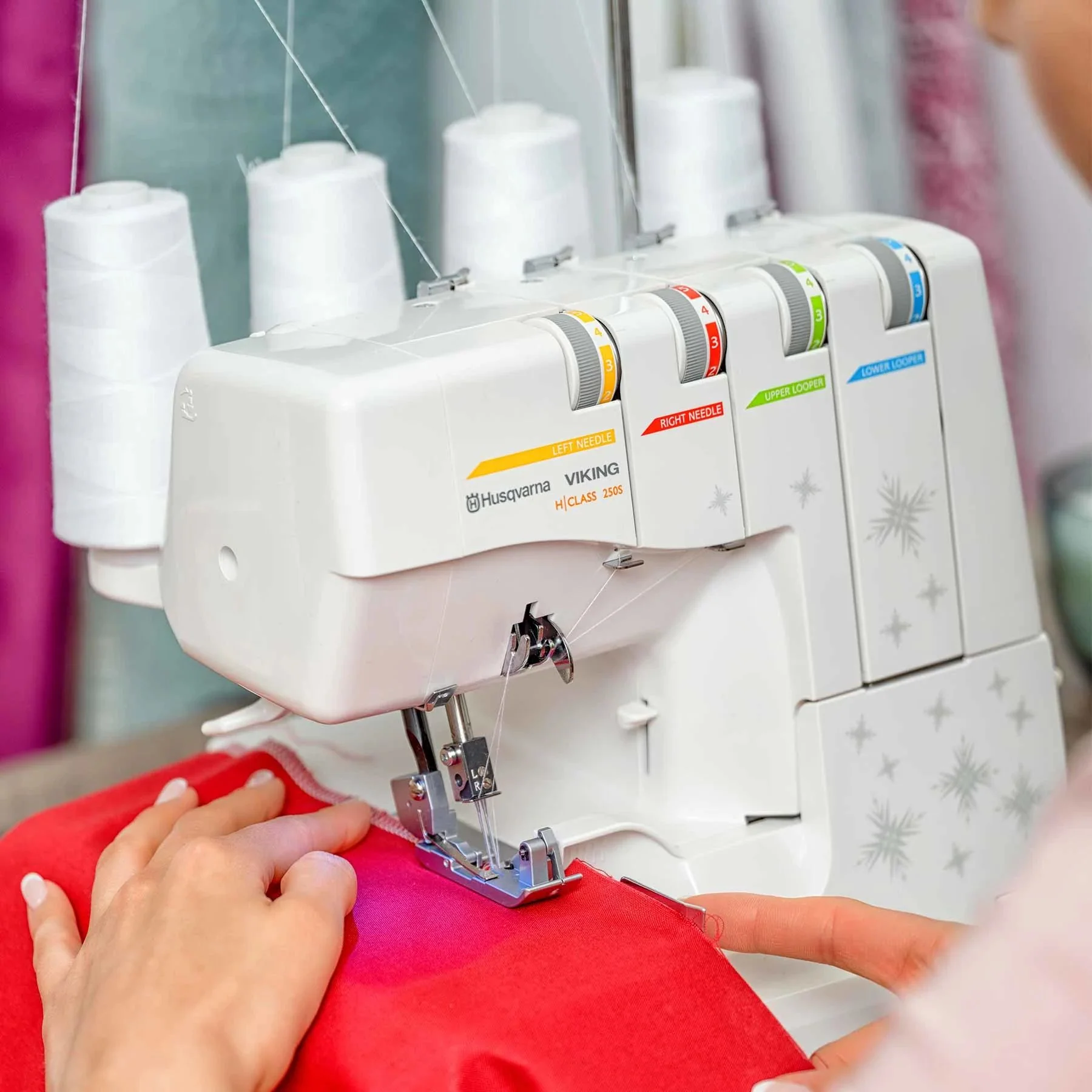 HUSQVARNA® VIKING® Refurbished H|CLASS™ 250S Overlock Machine