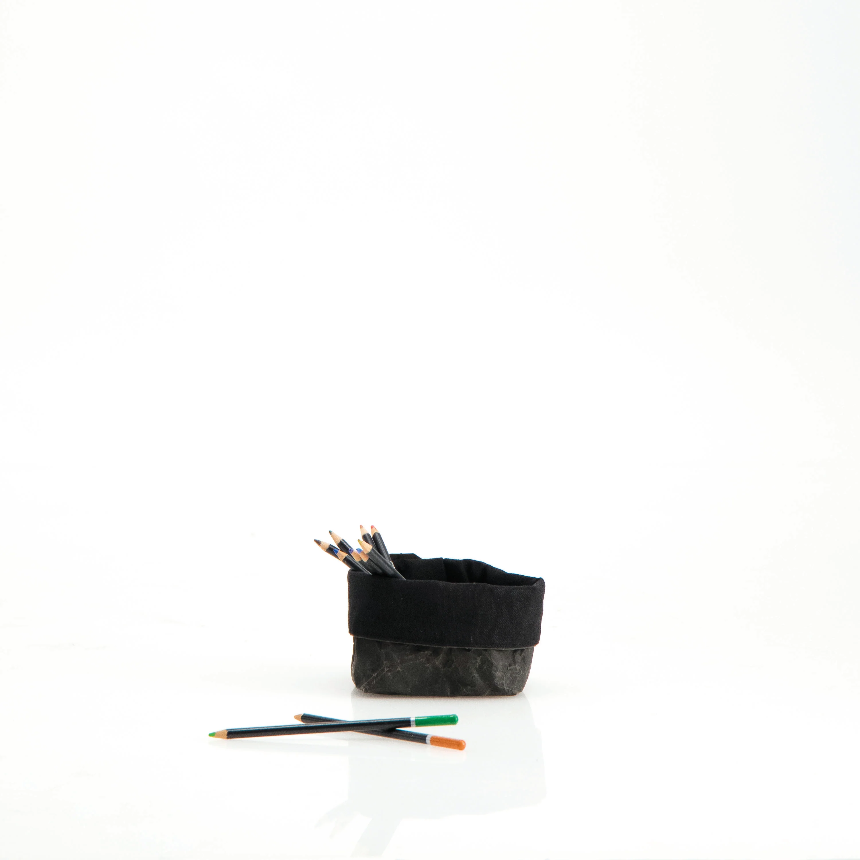 Paper Tubs Black