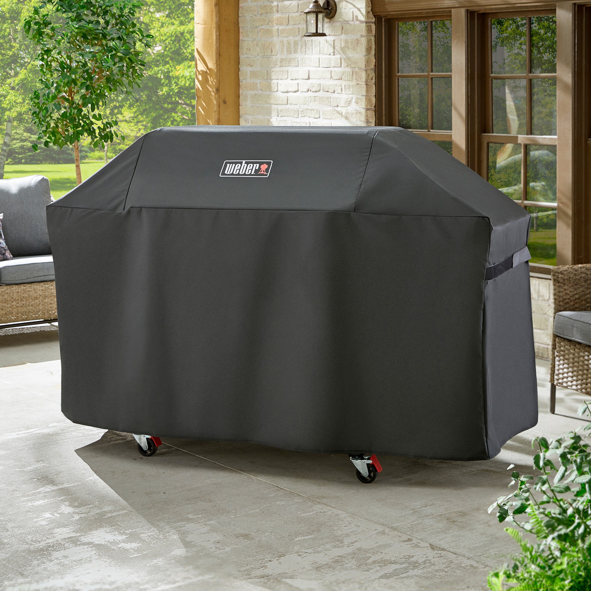 Weber Genesis E-435 LP Gas Grill & Grill Cover