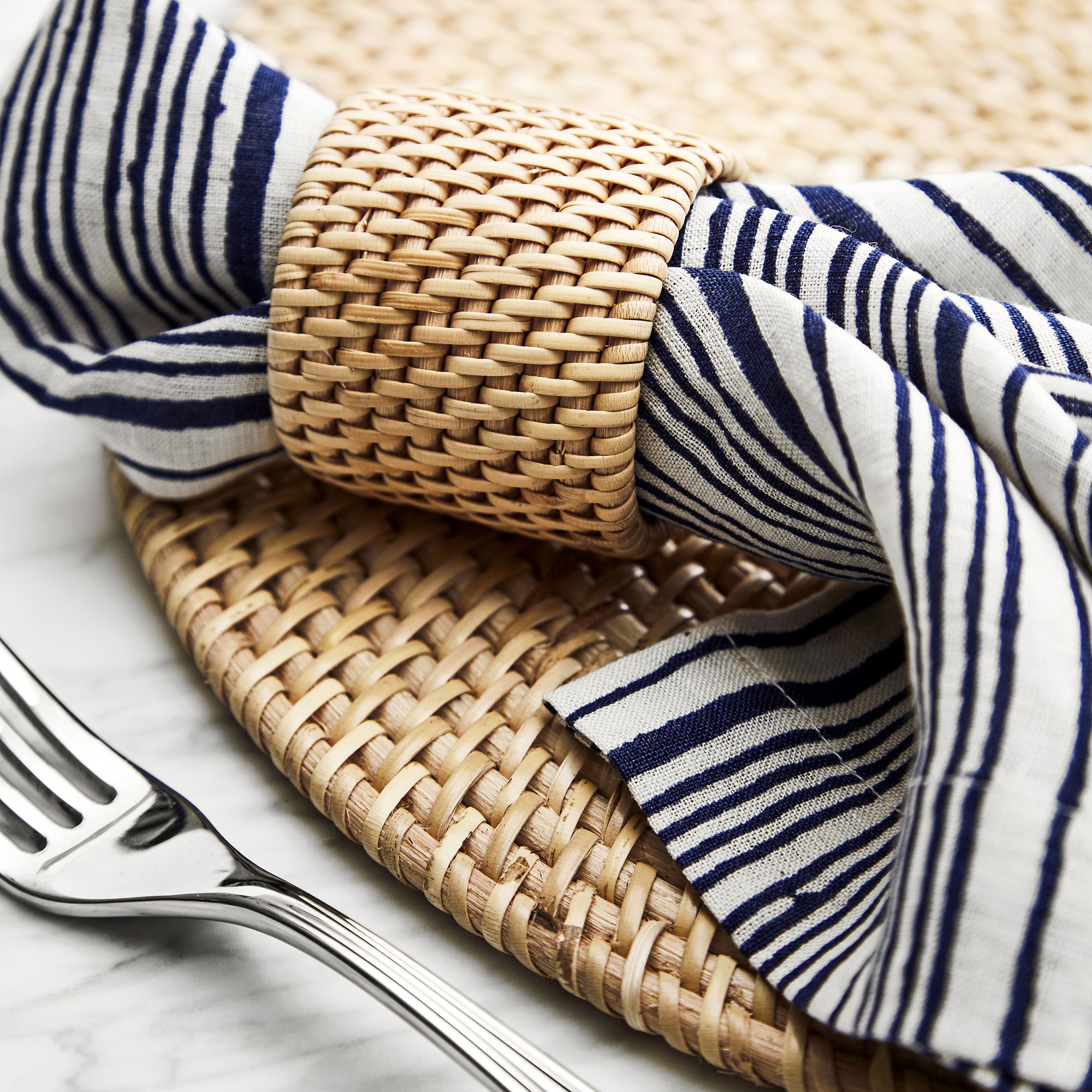 Light Woven Napkin Rings, Set of 4