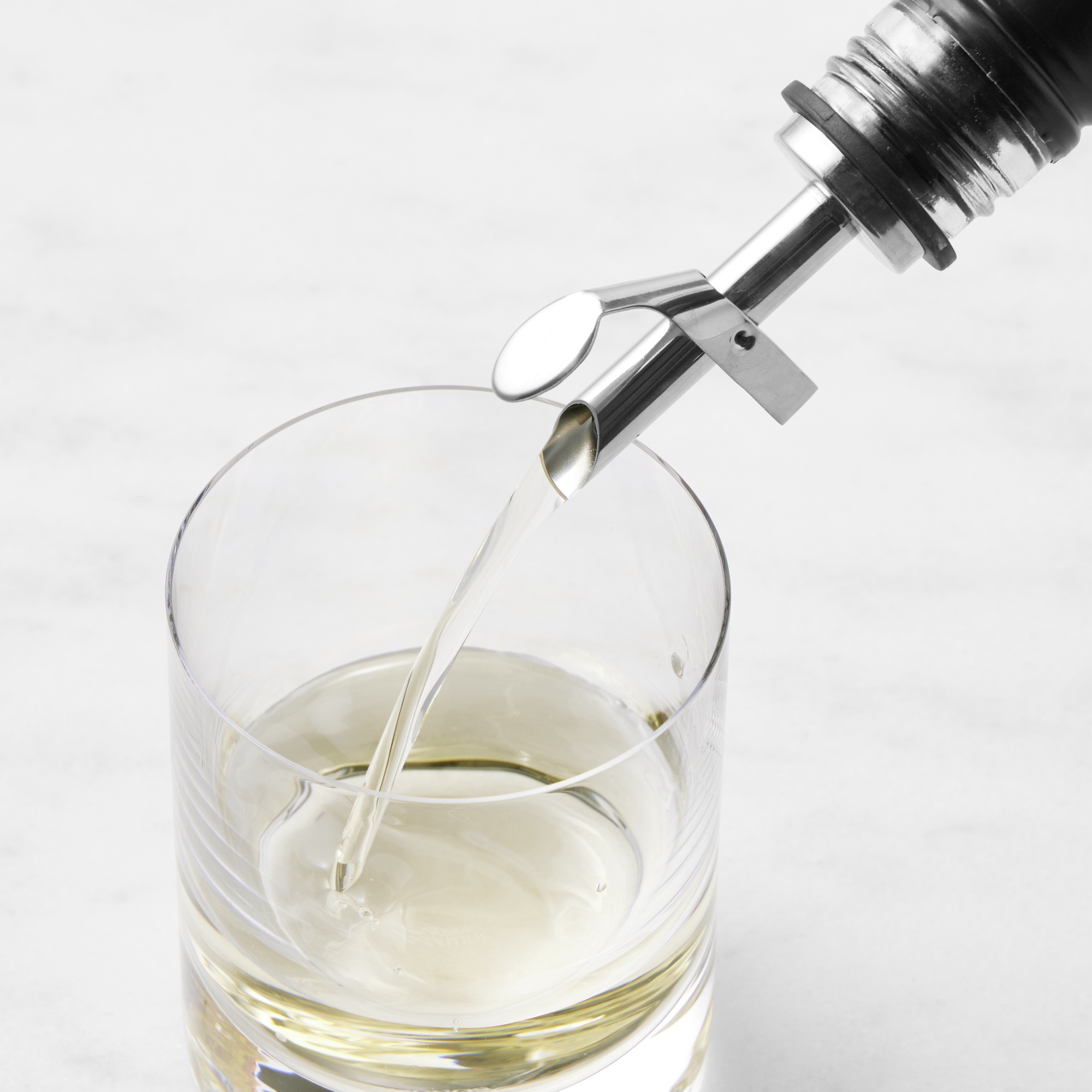 Williams Sonoma Signature Pour Spout