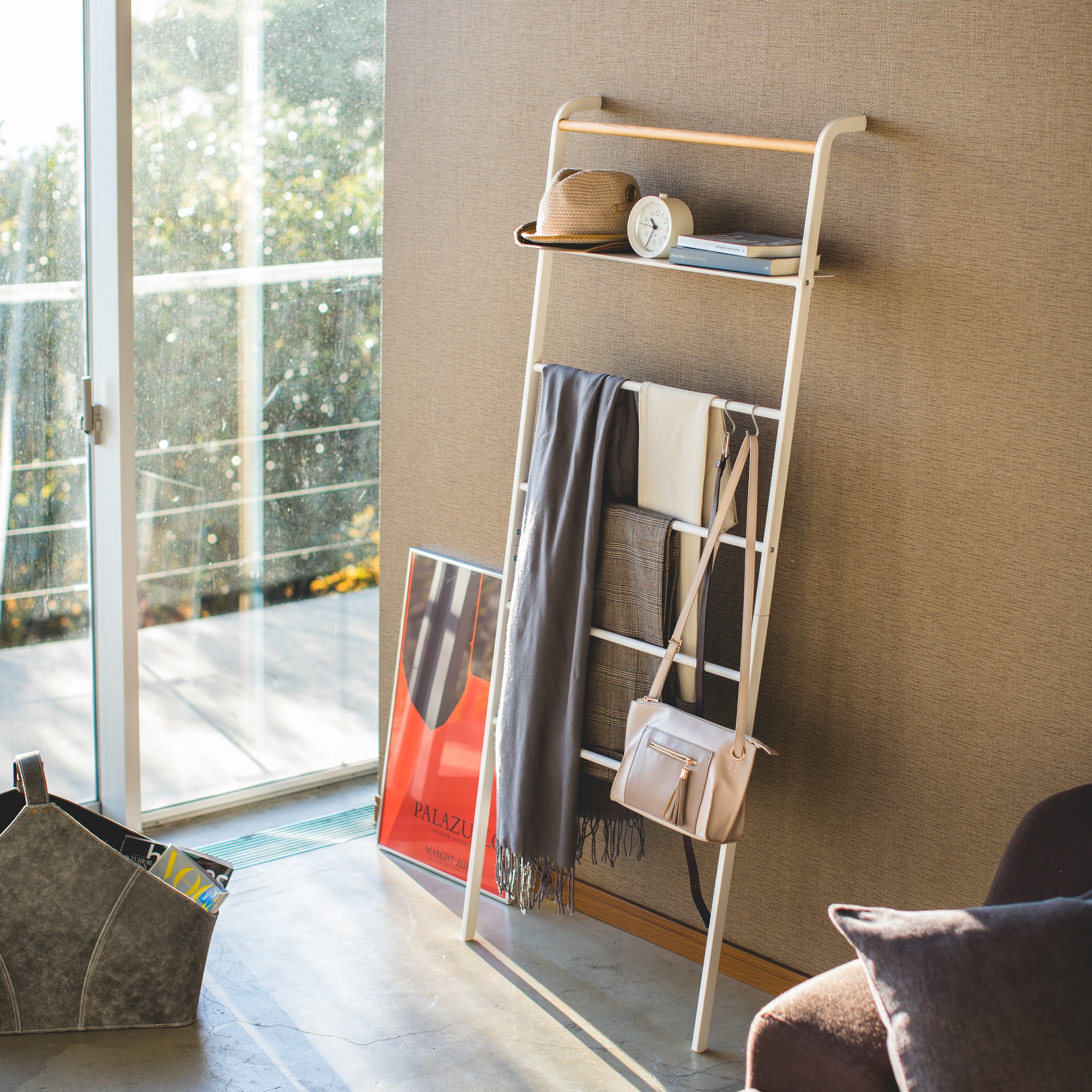 Yamazaki Home Leaning Storage Ladder