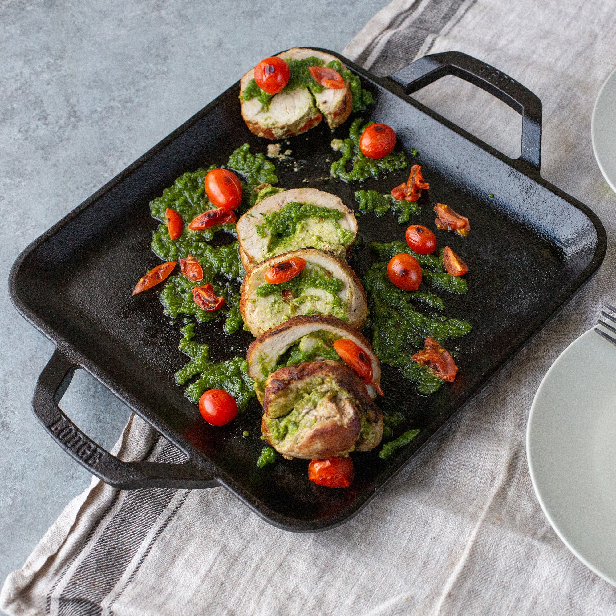 Lodge Chef Collection Seasoned Cast Iron Double Handled Square Griddle, 11