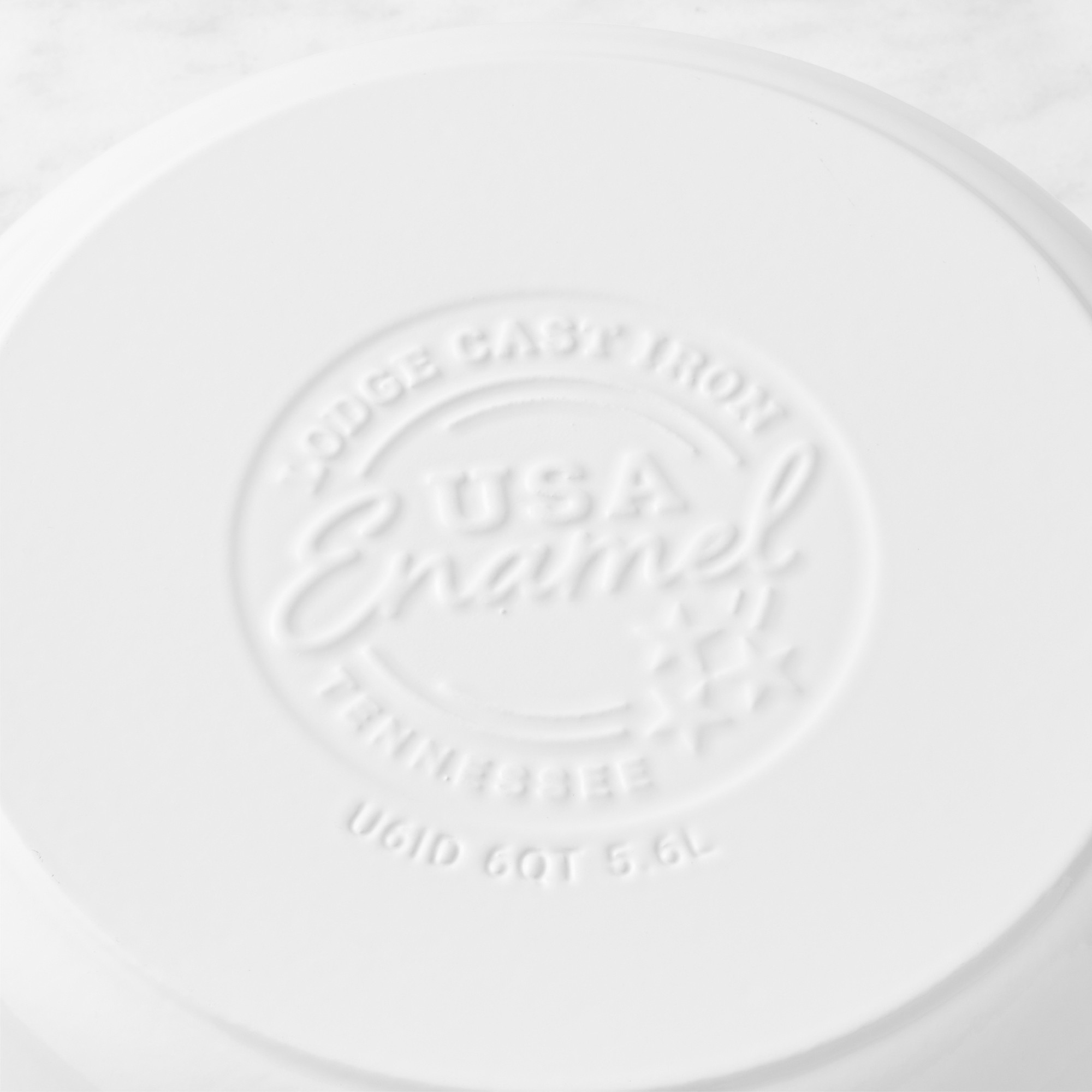 Lodge USA Enameled Cast Iron Dutch Oven