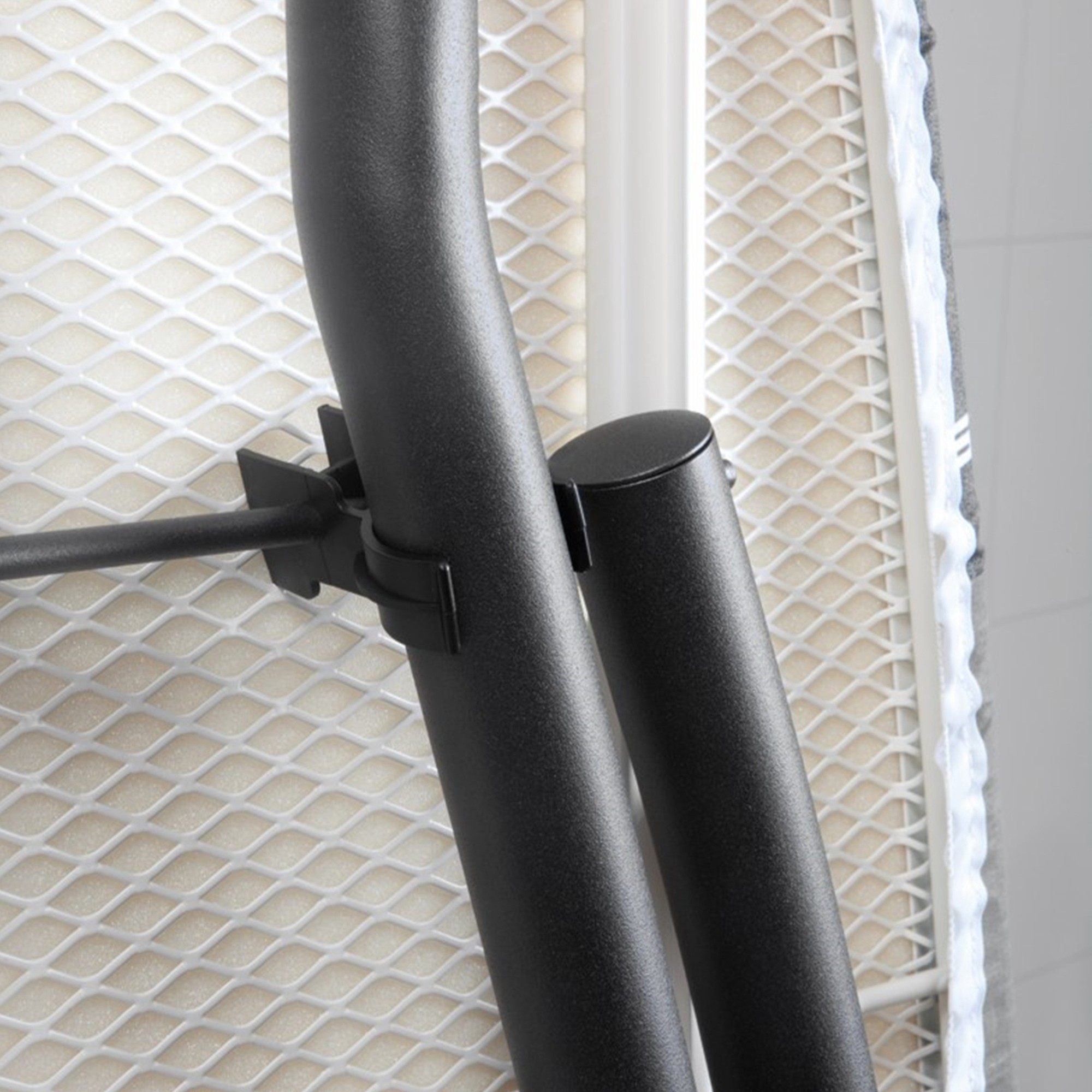 Brabantia Ironing Board with Heat Resistant Parking Zone