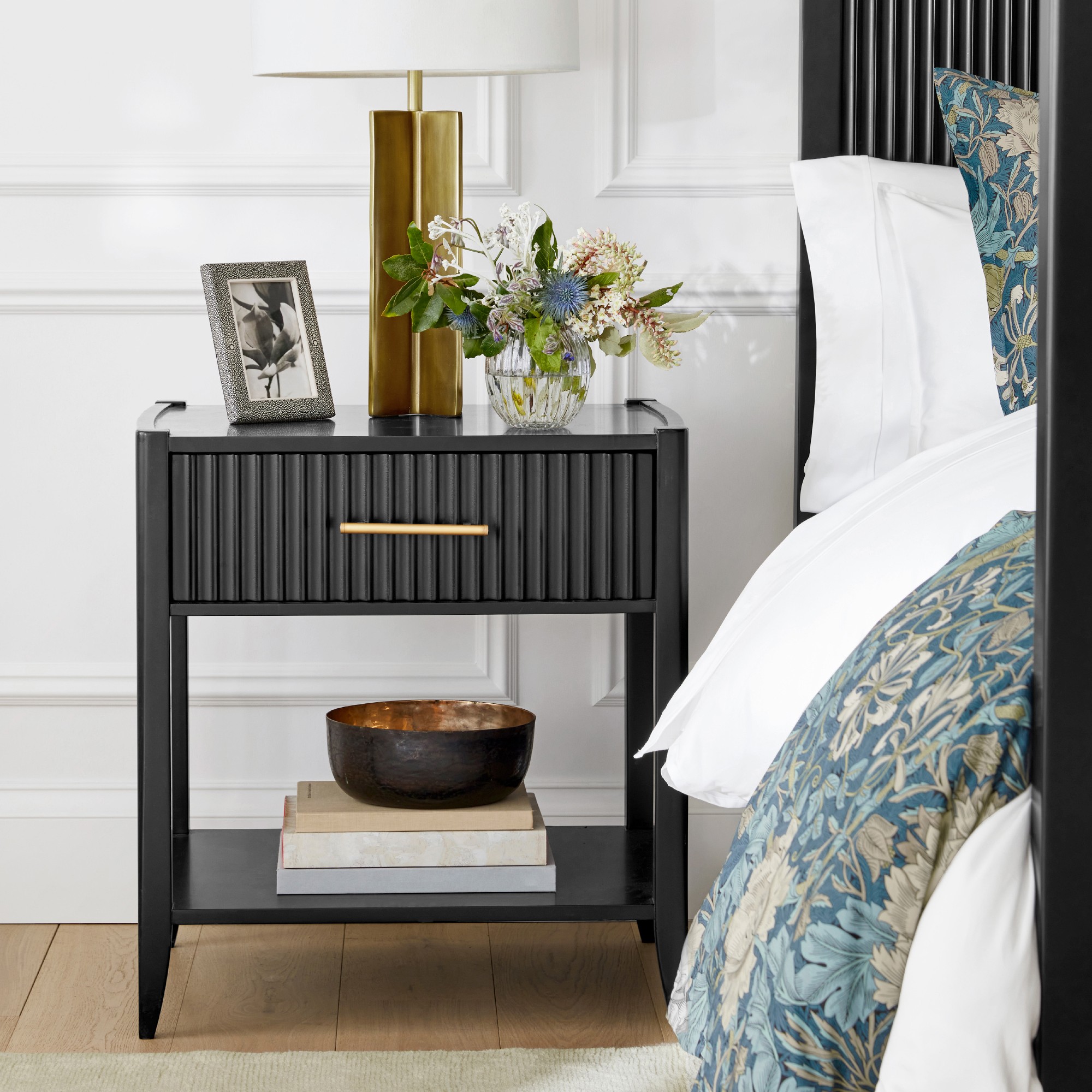 Lewis 1-Drawer Nightstand (26