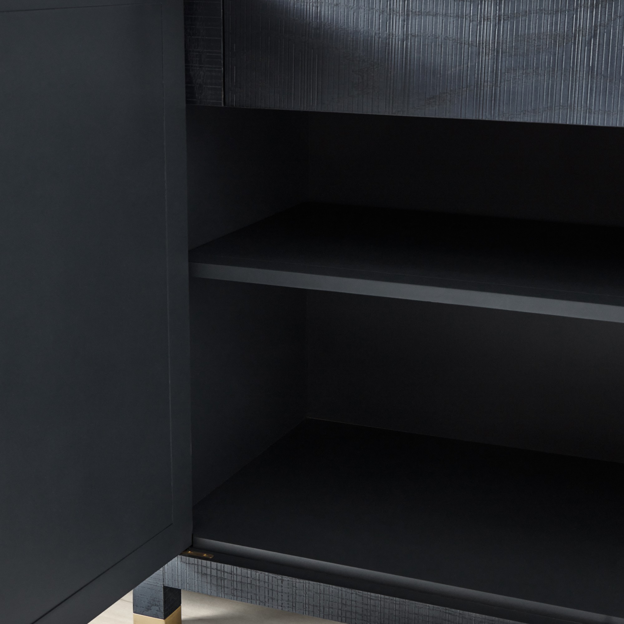 Majorca 4 Door Credenza (89