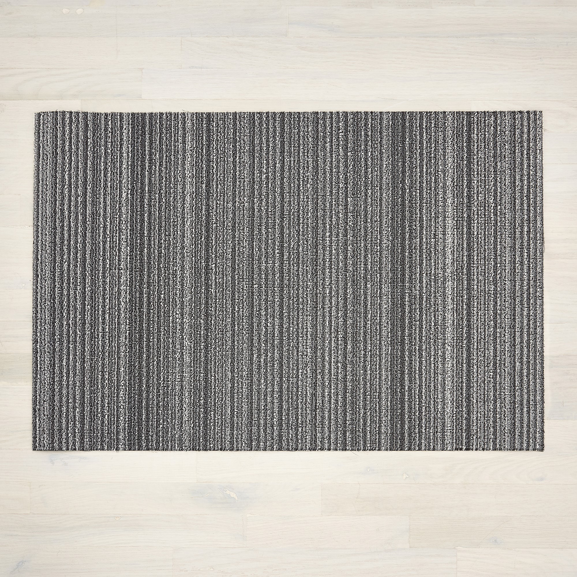 Chilewich Easy Care Skinny Stripe Shag Floormat
