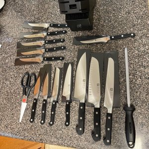 Zwilling Pro Knife Block, Set of 16