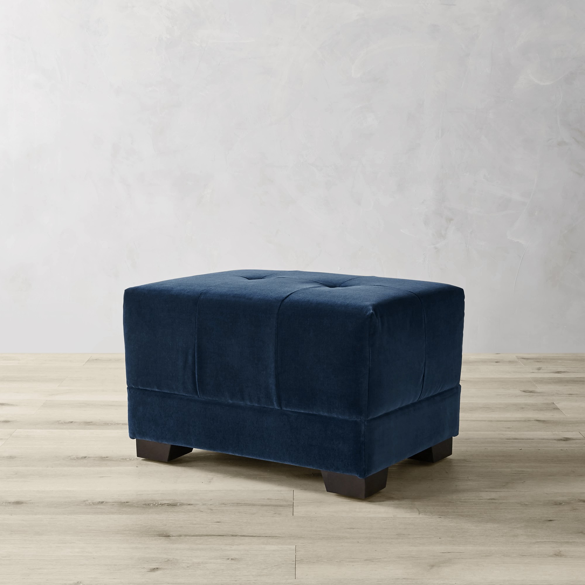 Cavallo Ottoman (27.5