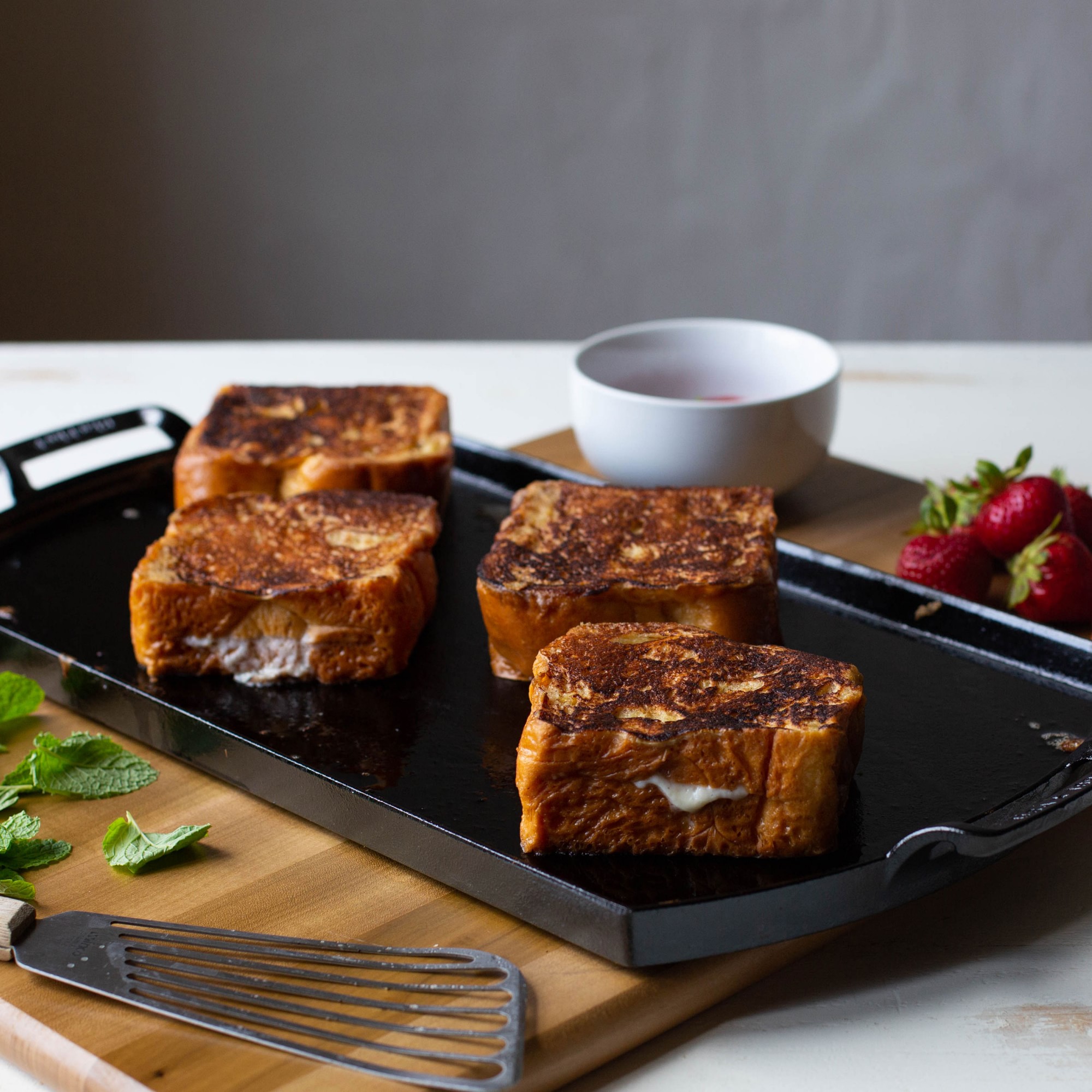 Lodge Blacklock Triple Seasoned Cast Iron Double Burner Griddle