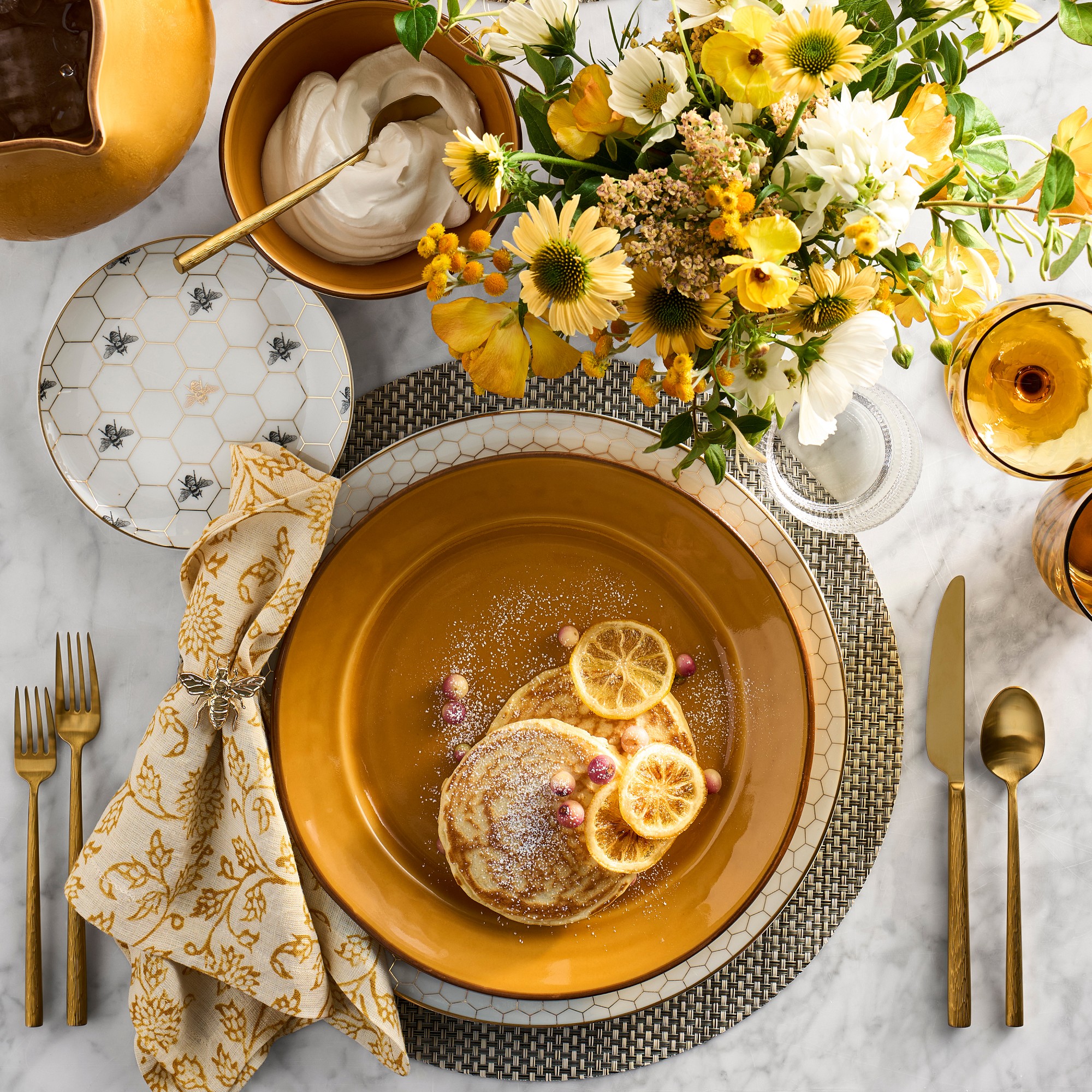 Chilewich Basketweave Round Placemats