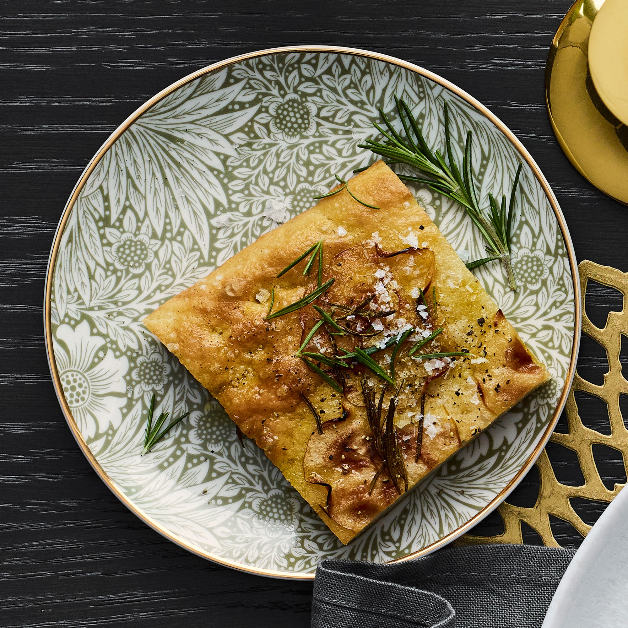 Morris & Co. x Williams Sonoma Bluebell Appetizer Plates, Set of 4