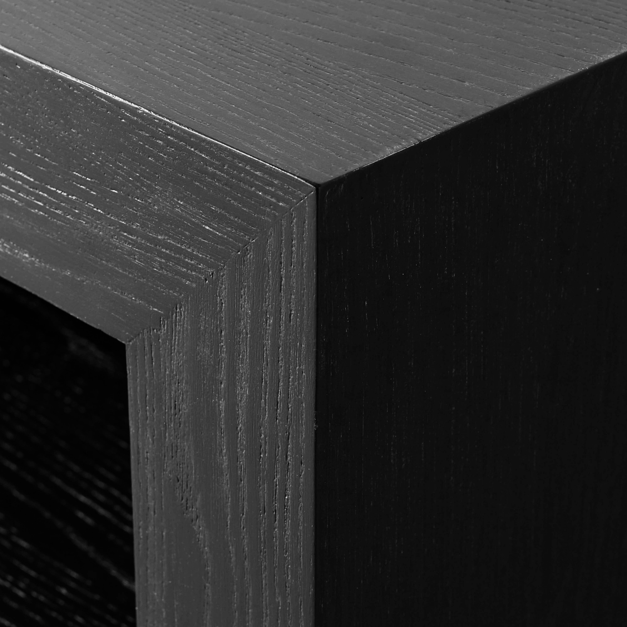 Malta 2-Drawer Nightstand (34