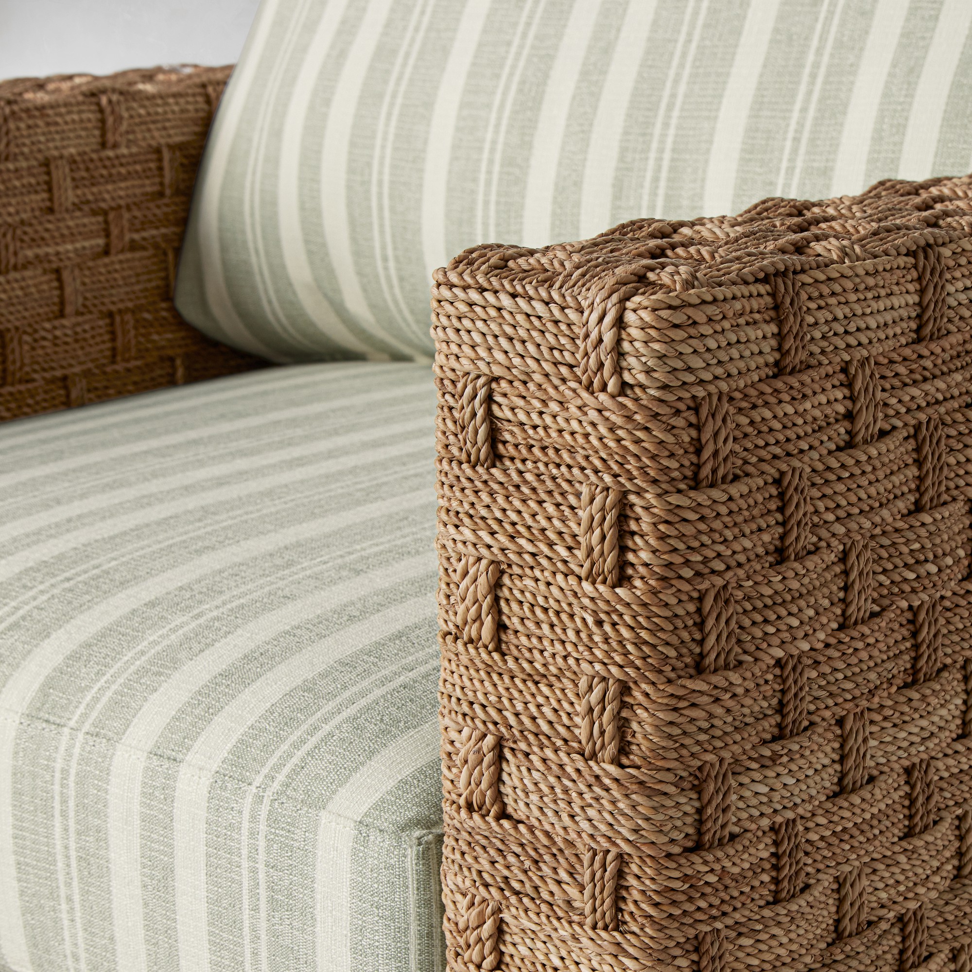 Lisbon Barrel Back Swivel Chair