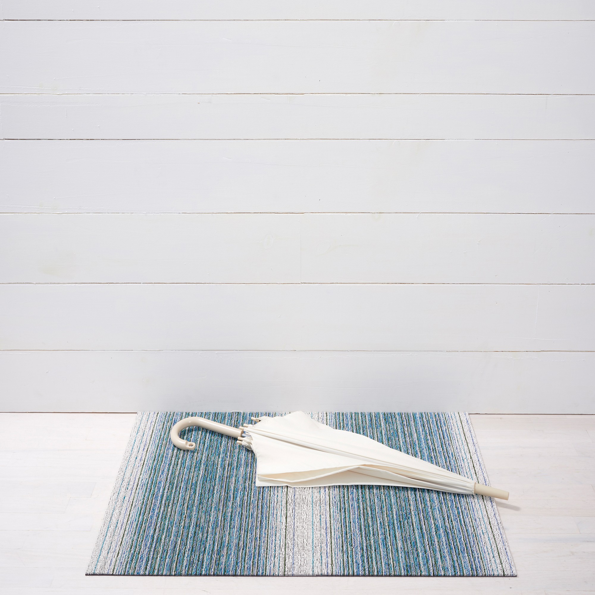Chilewich Easy Care Fade Stripe Shag Utility Mat