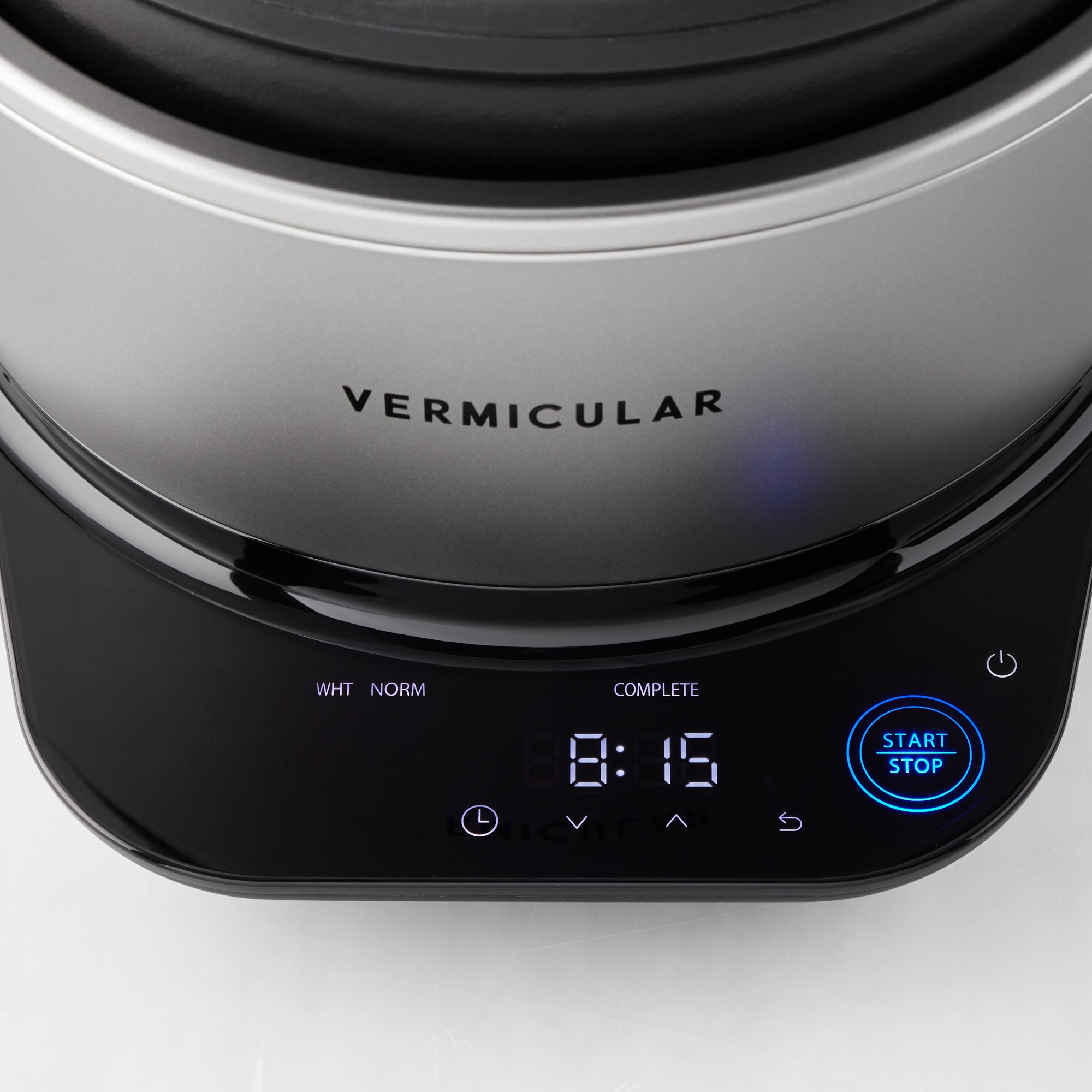 Vermicular Musui-Kamado Cast Iron Induction Cooker, 4-Qt.