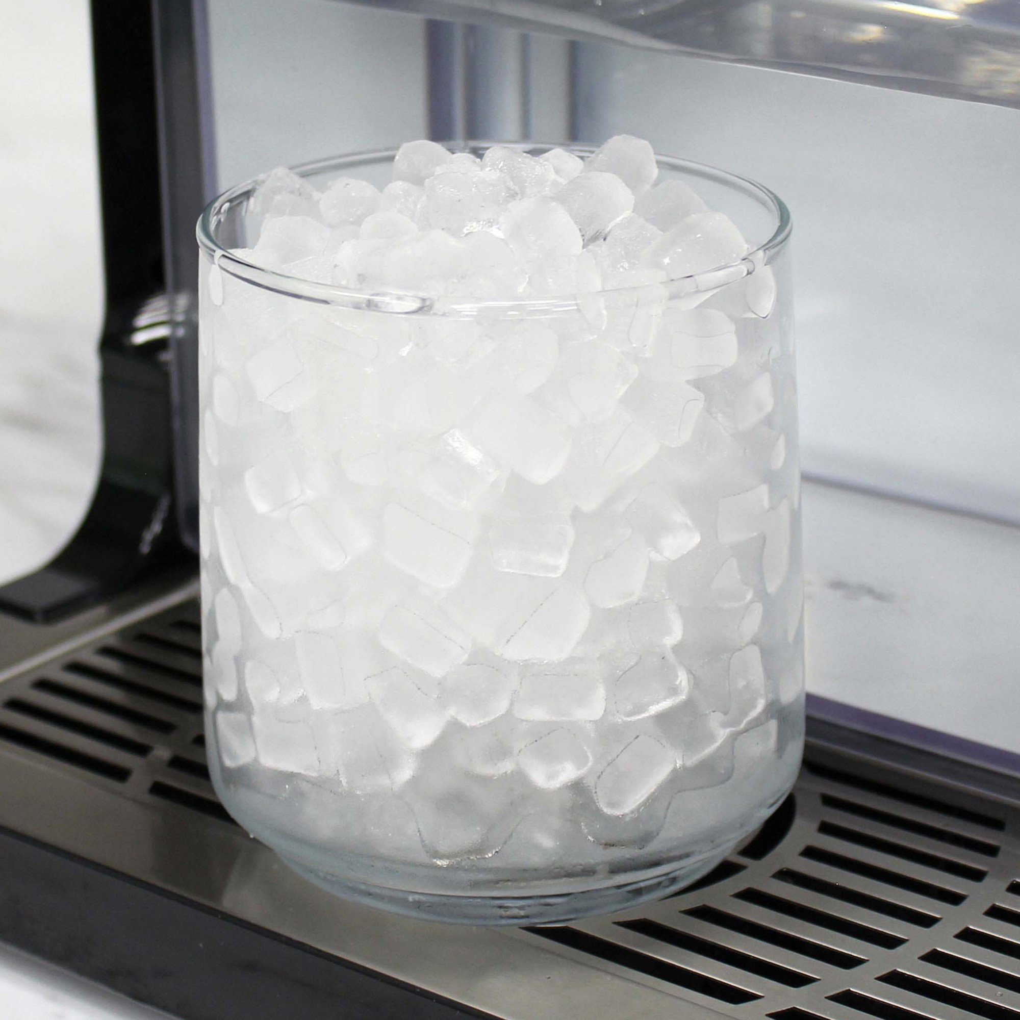 Avanti G2 Touchscreen Nugget Ice Dispenser