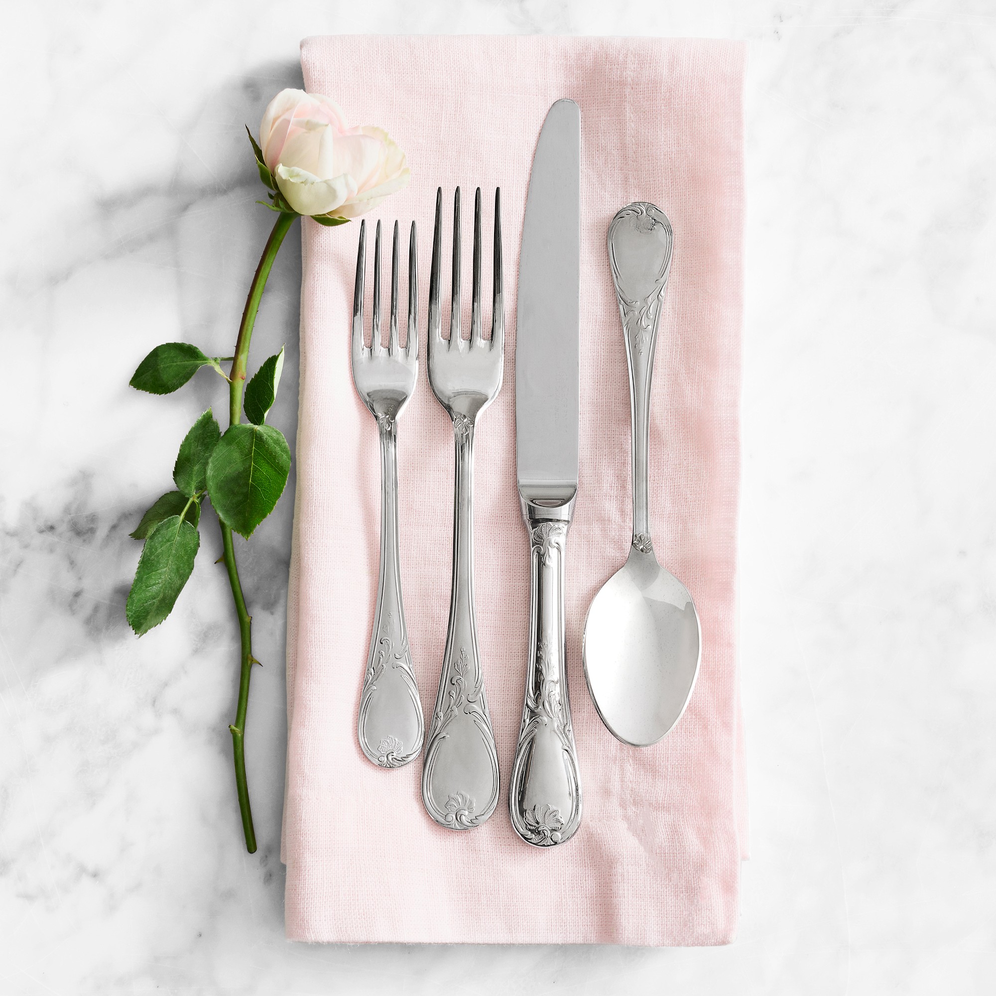 Signature Linen Napkins